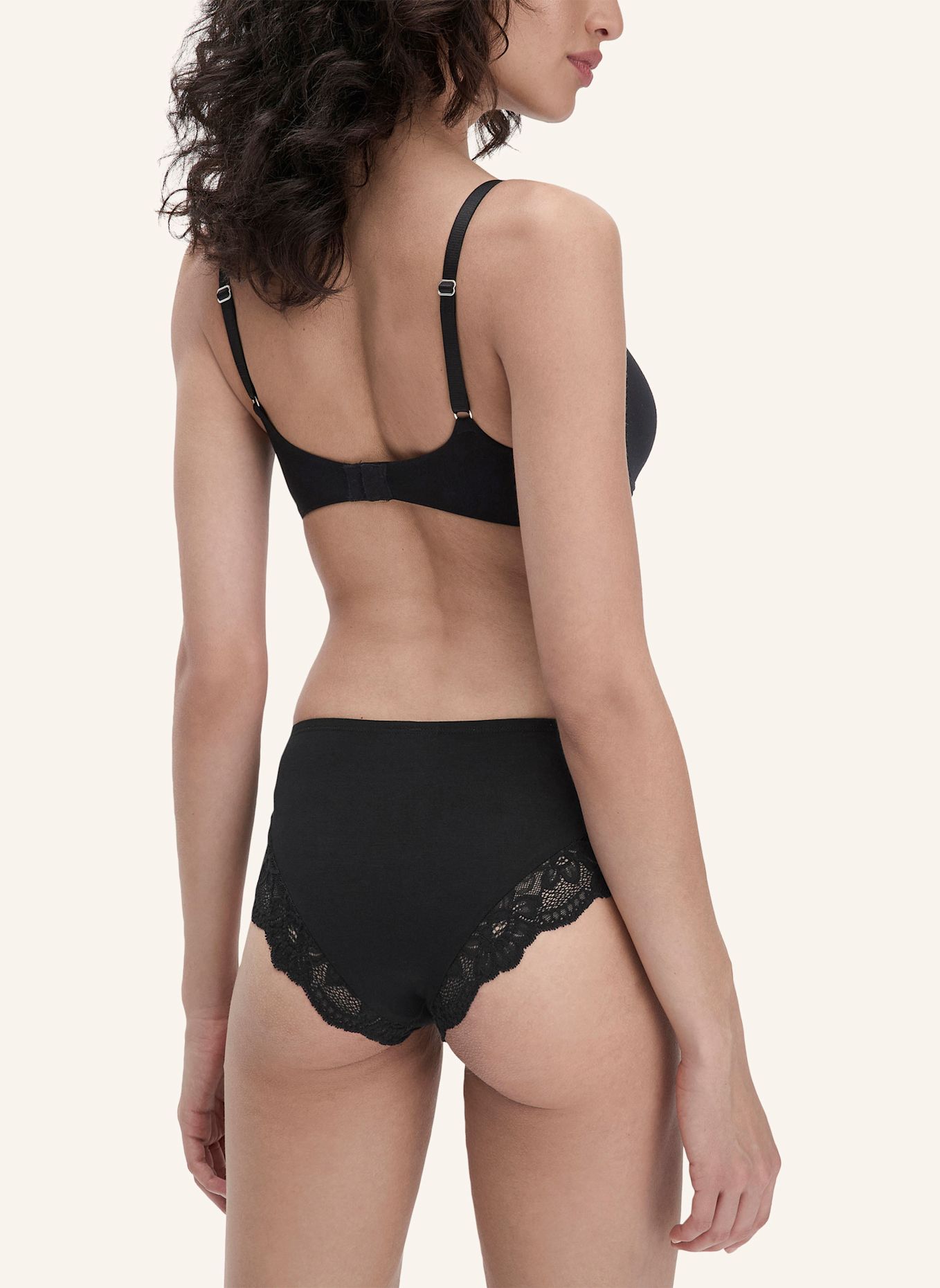hessnatur Spacer BH: SCHWARZ
