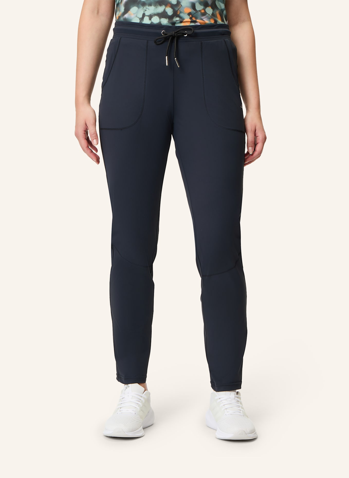 JOY sportswear Hose CORNELIA: SCHWARZ