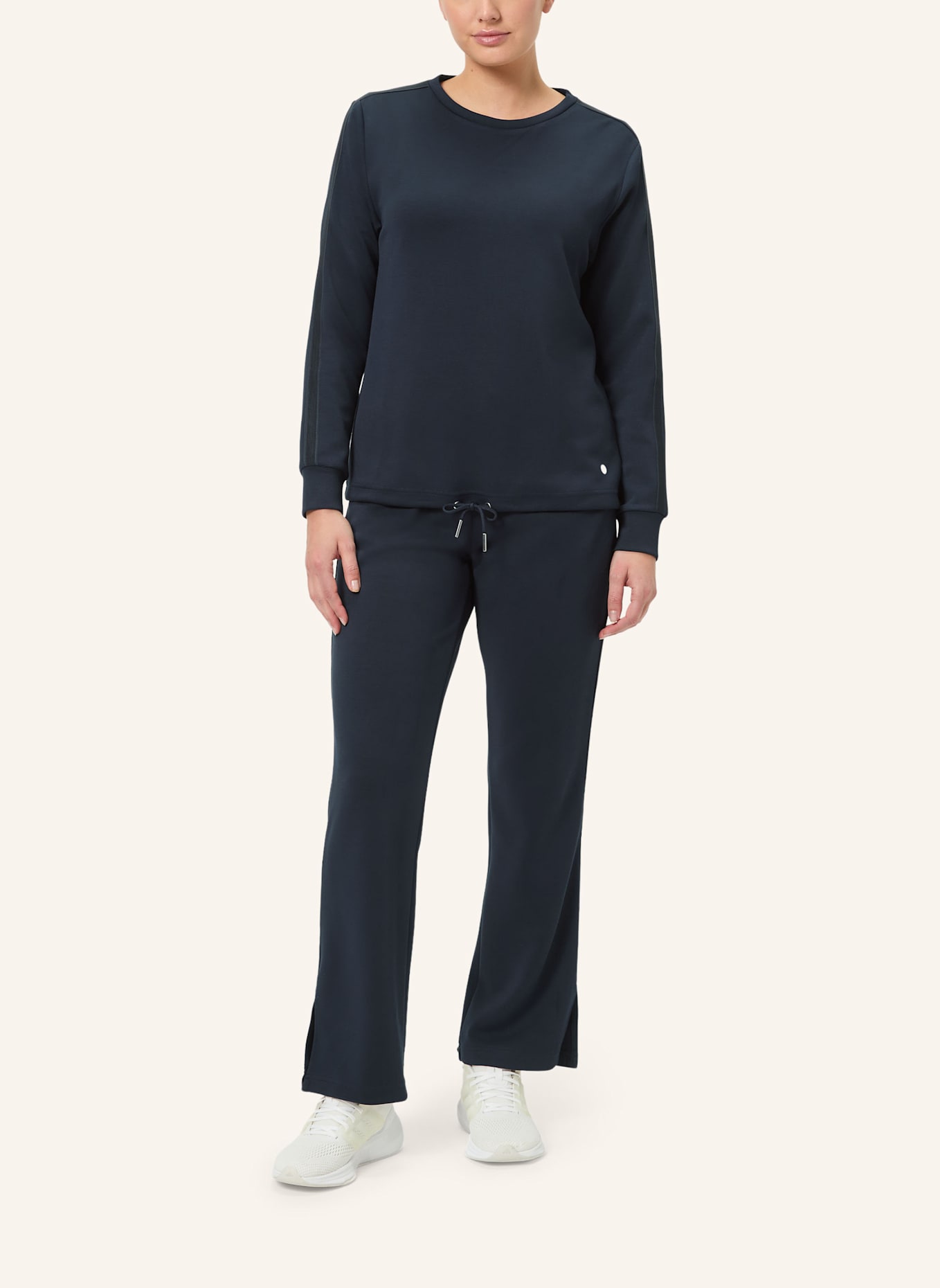 JOY sportswear Sweatshirt JULIKA: BLAU