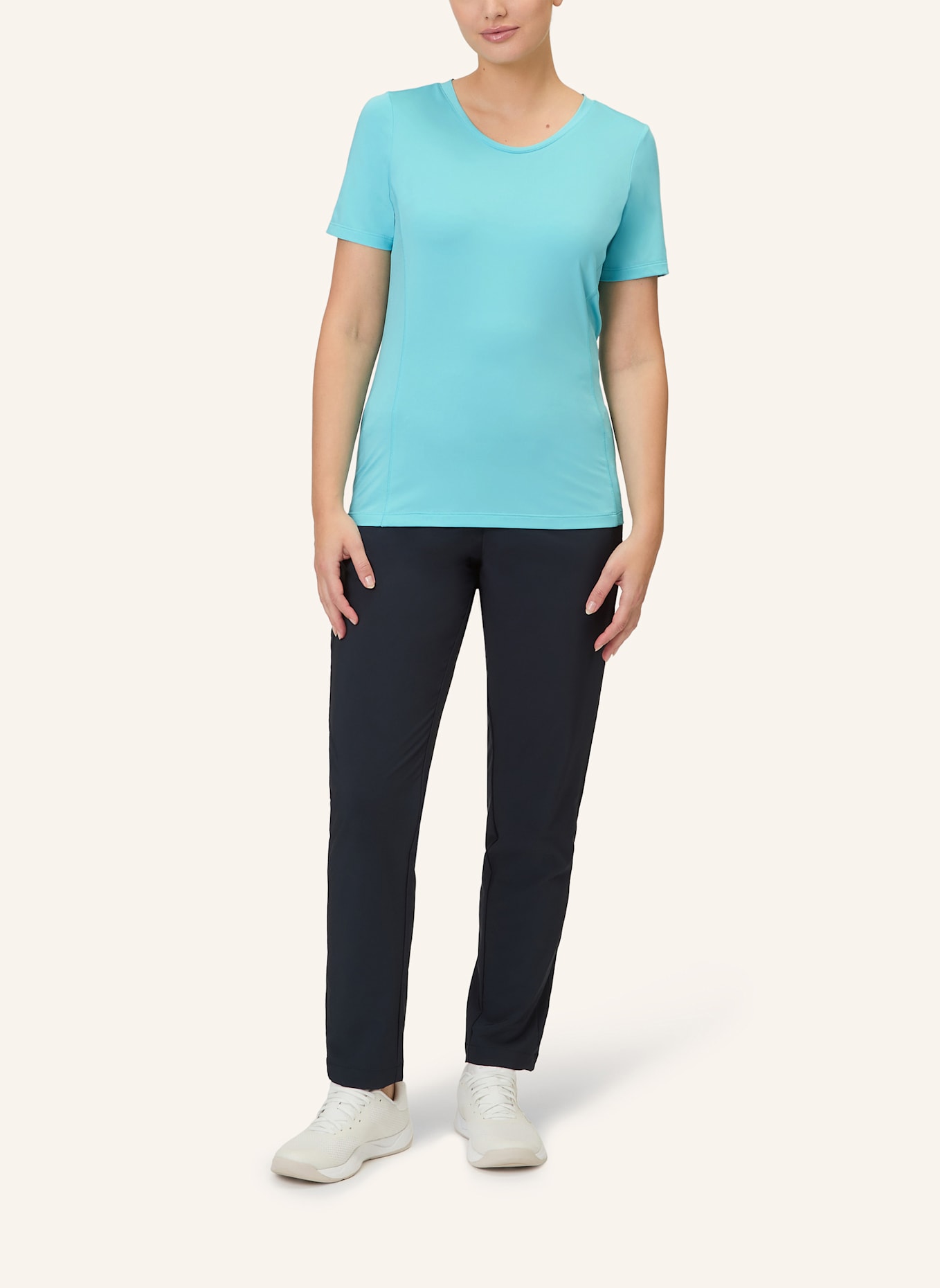 JOY sportswear T-Shirt NAOMI: GRÜN