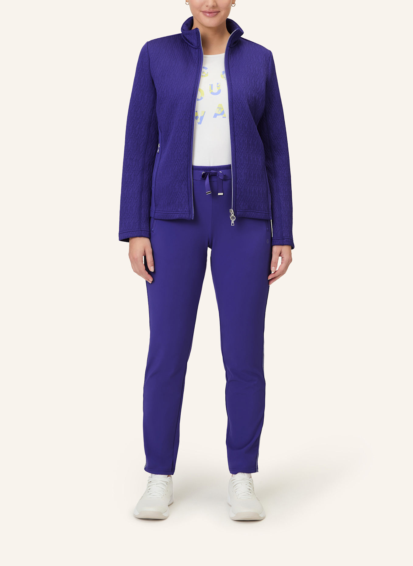 JOY sportswear Sweatjacke ALESSIA: LILA