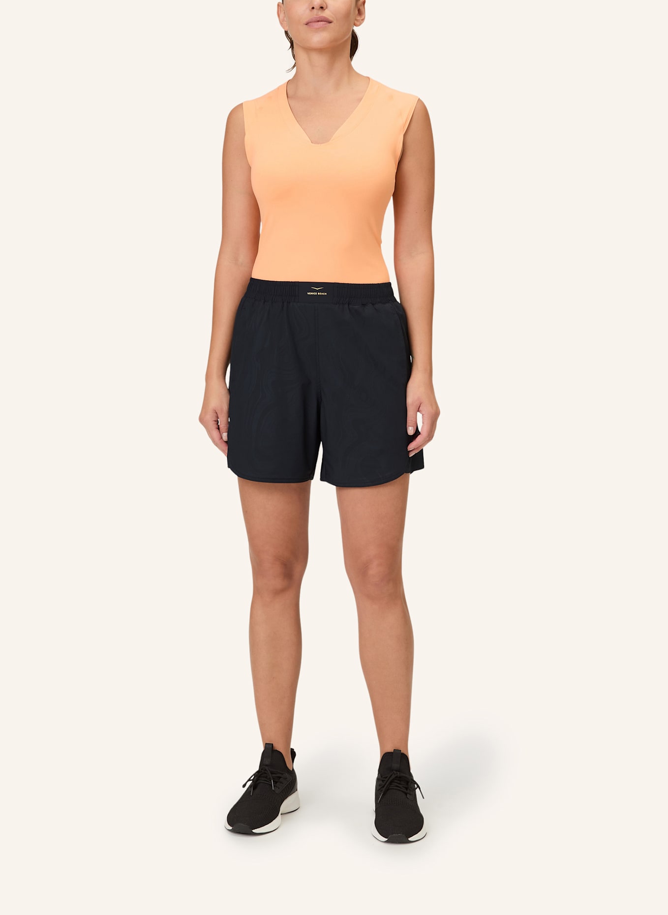 VENICE BEACH Shorts VB Ida: SCHWARZ