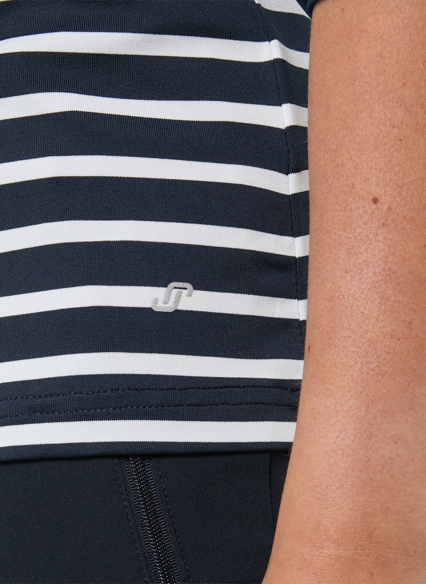 JOY sportswear T-Shirt CARINA: BLAU