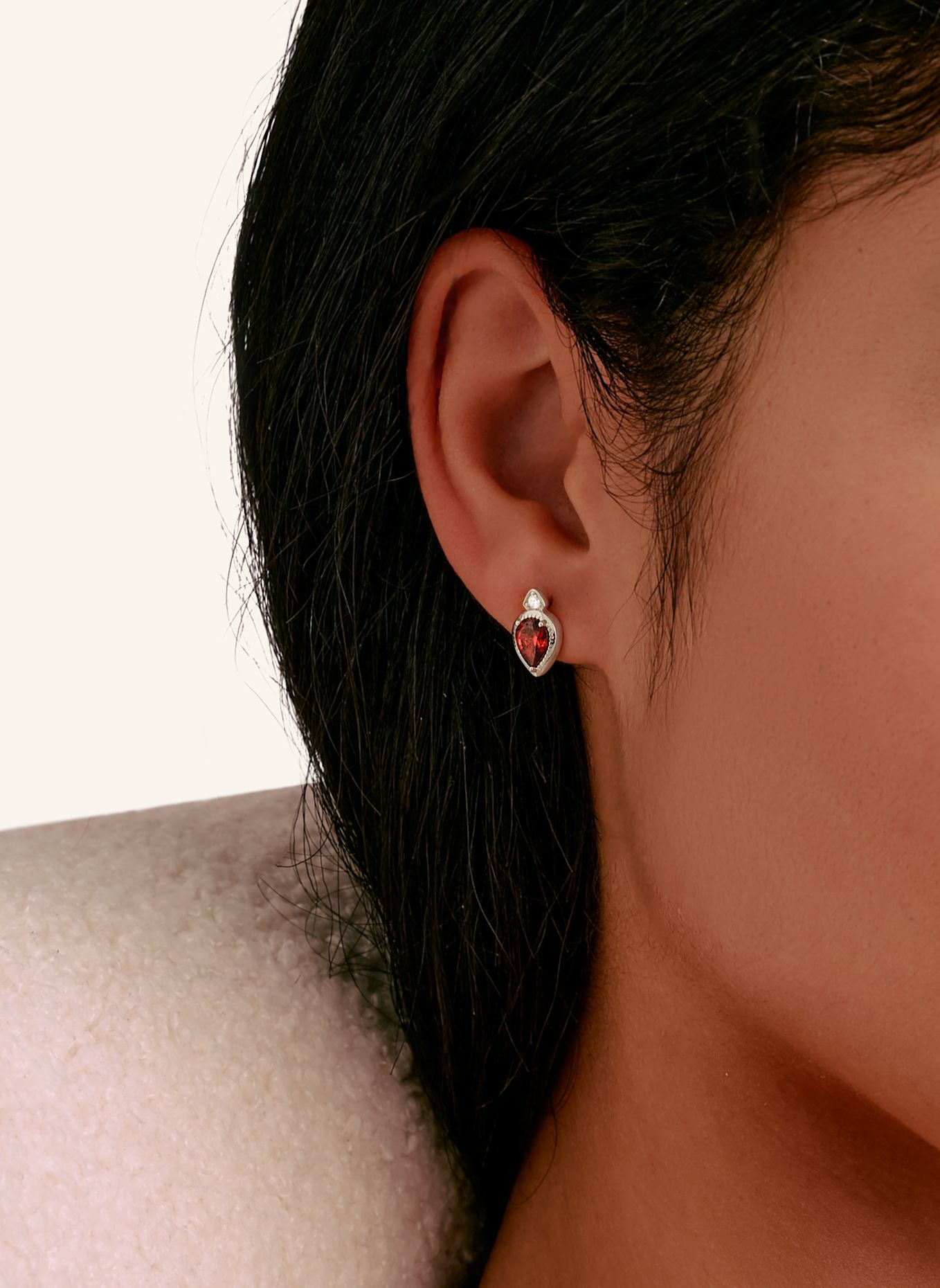 THOMAS SABO Ohrstecker: SILBER / WEISS / ROT