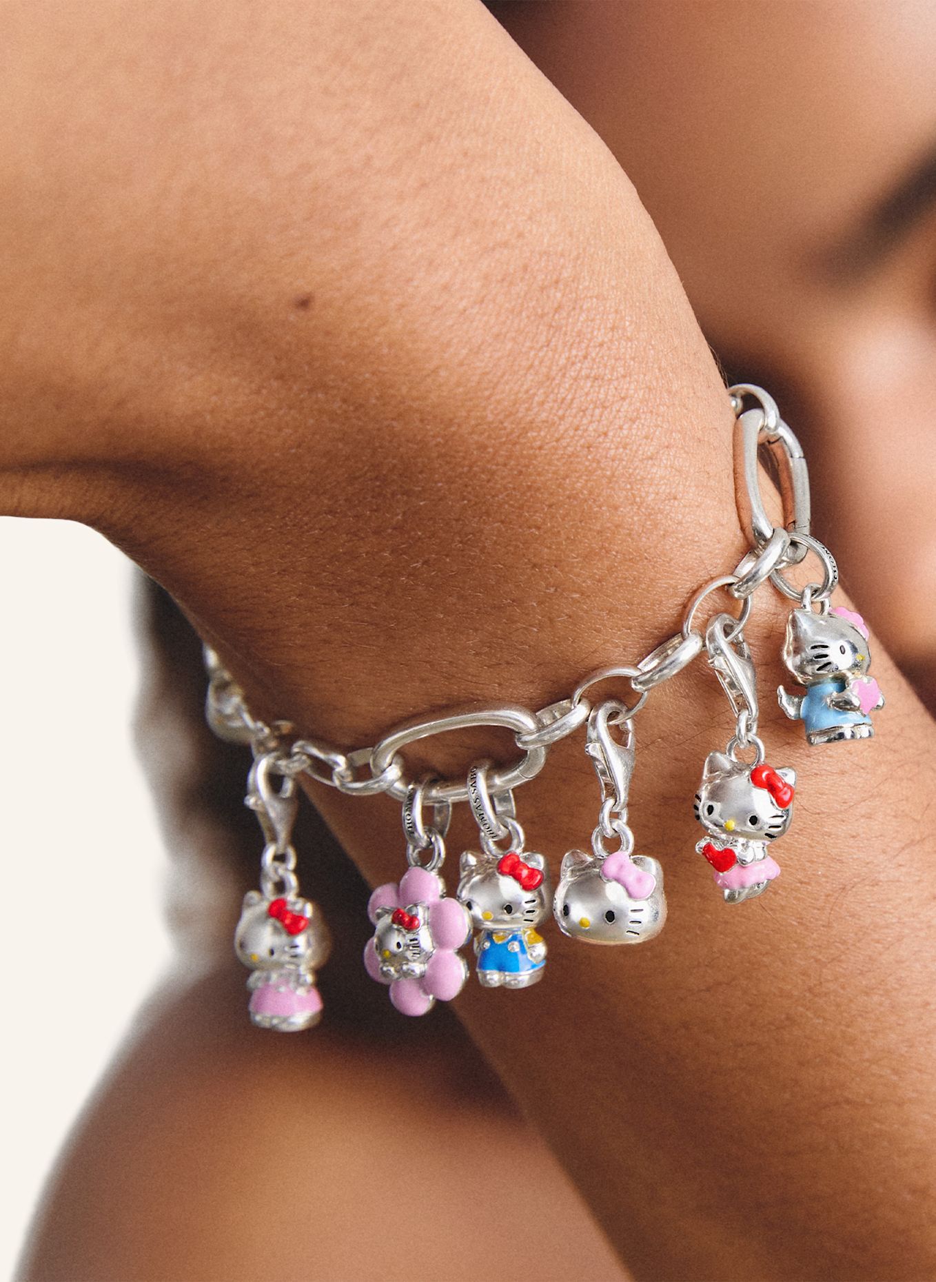 THOMAS SABO Charm-Anhänger: SILBER / SCHWARZ / ROT