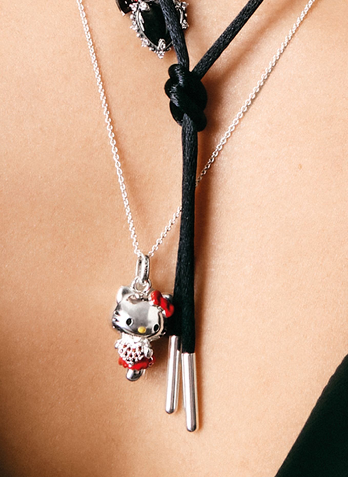 THOMAS SABO Kette: SILBER / SCHWARZ / ROT
