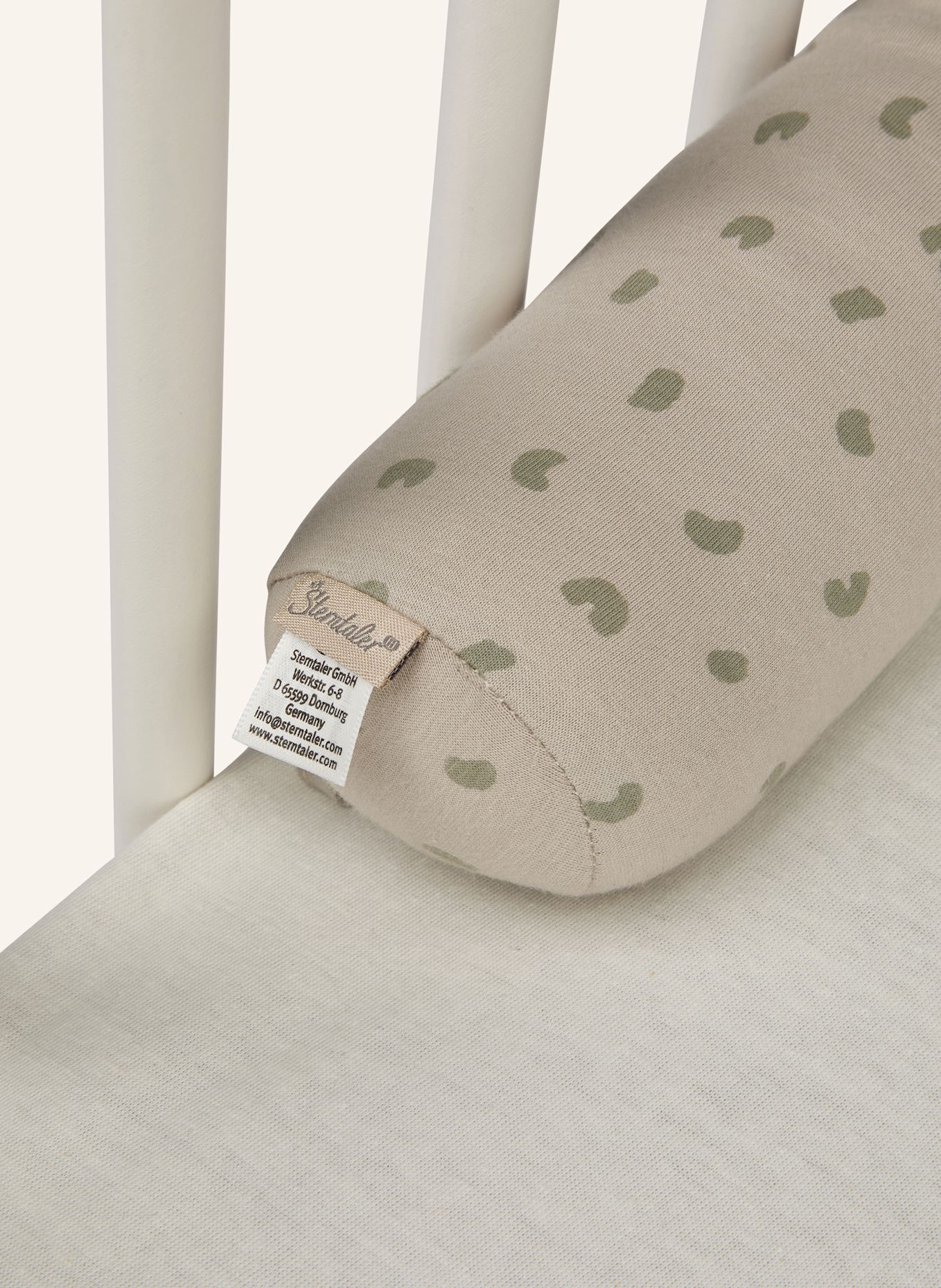 Sterntaler Bettrolle GIRAFFE Kaya: GRAU