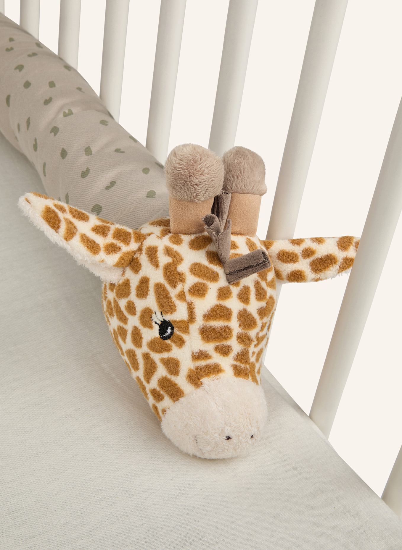 Sterntaler Bettrolle GIRAFFE Kaya: GRAU