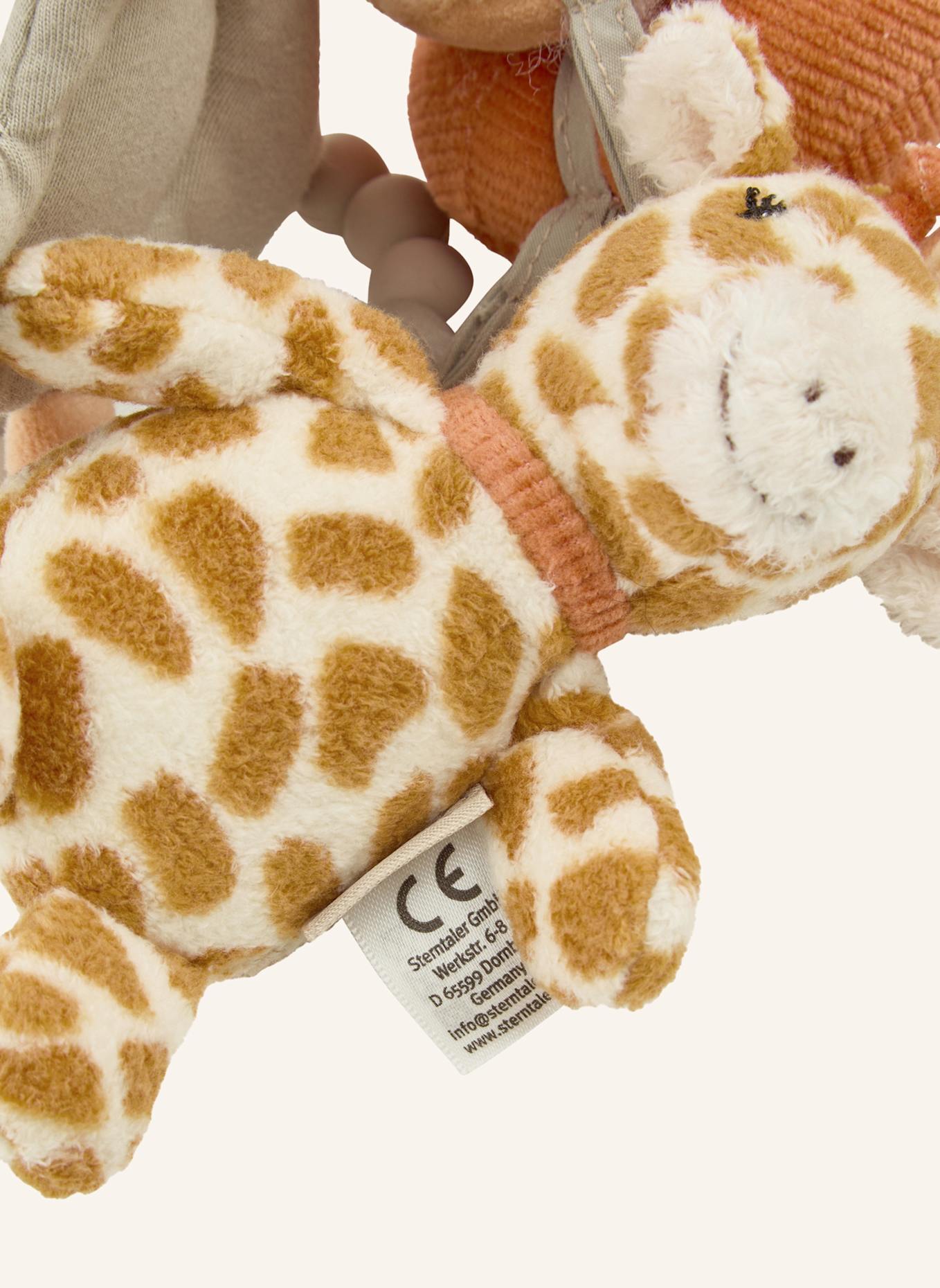 Sterntaler Spielzeugspirale GIRAFFE Kaya: WEISS