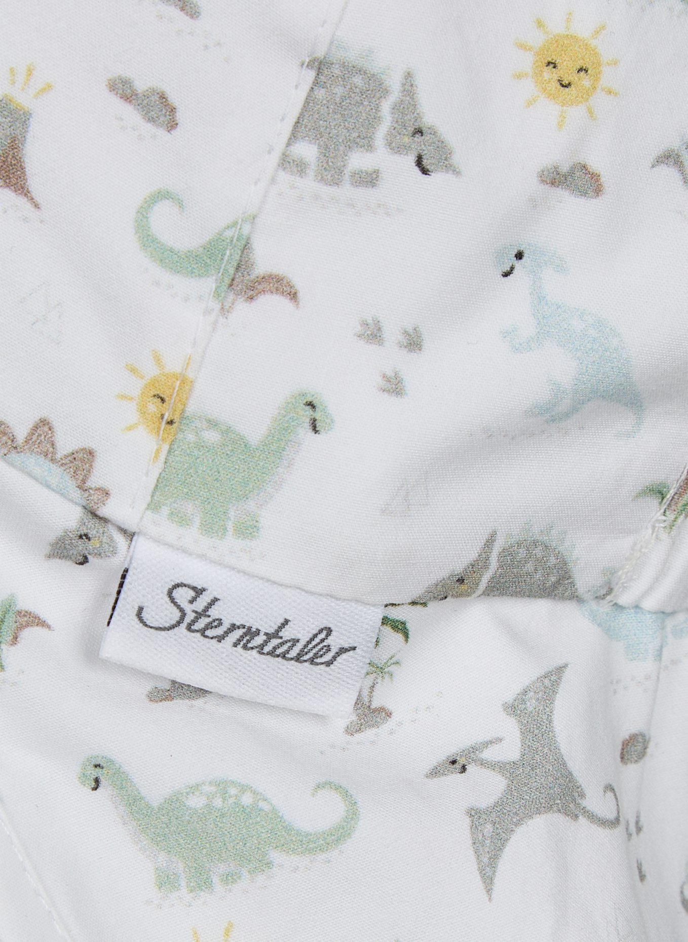 Sterntaler Schirmmütze mit Nackenschutz Dinowelt: WEISS