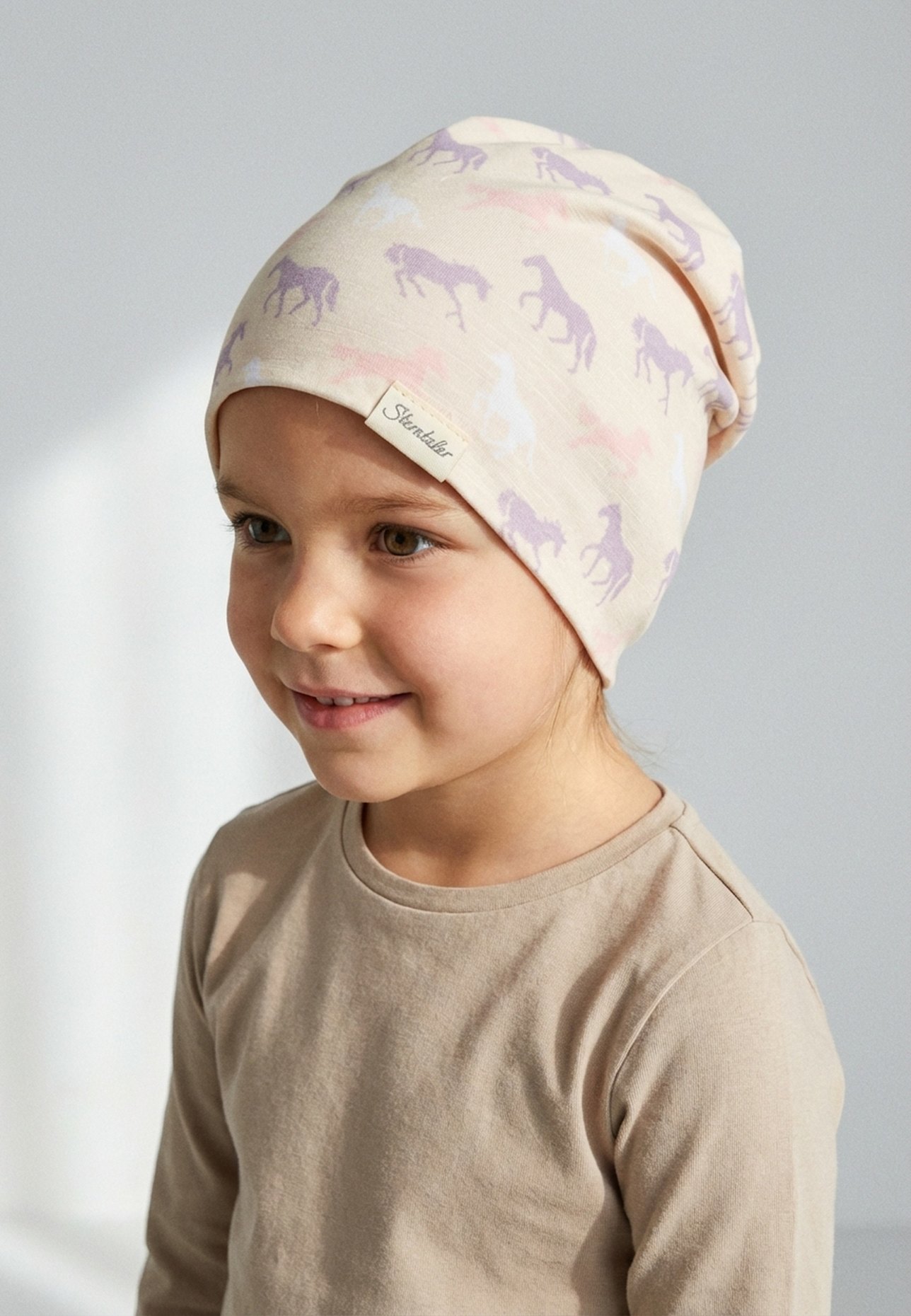 Sterntaler Beanie Pferde: BEIGE