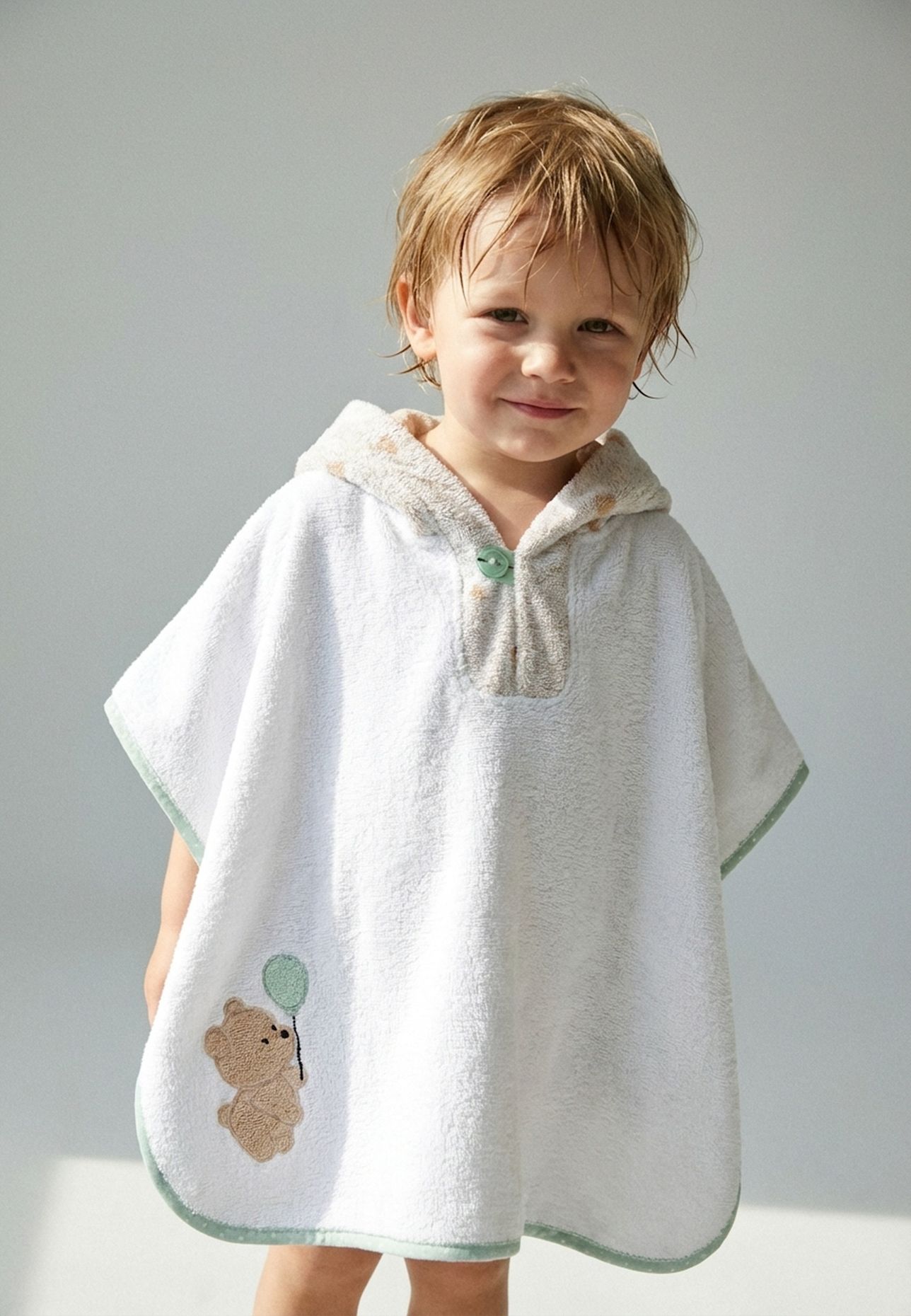 Sterntaler Poncho BÄR Bo: WEISS