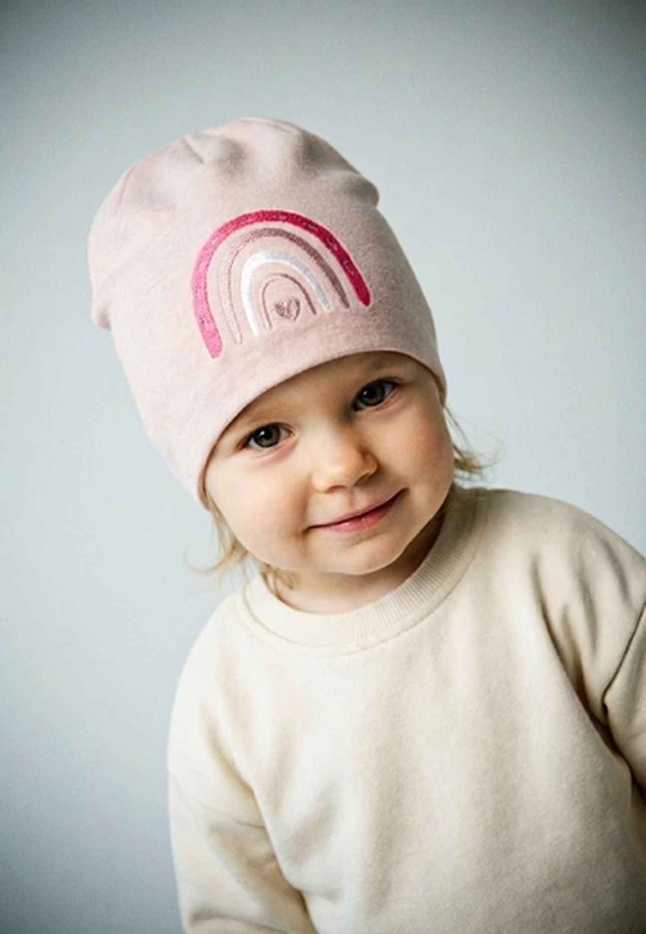 Sterntaler Beanie Regenbogen: HELLROSA