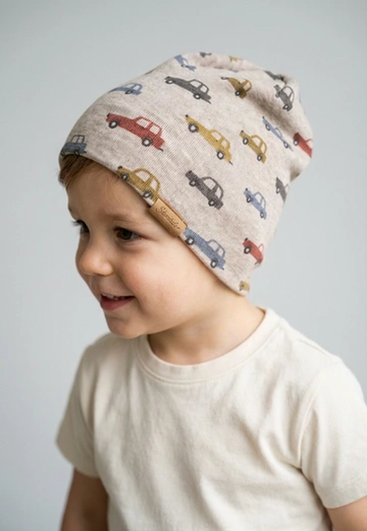 Sterntaler Beanie Autos: BRAUN