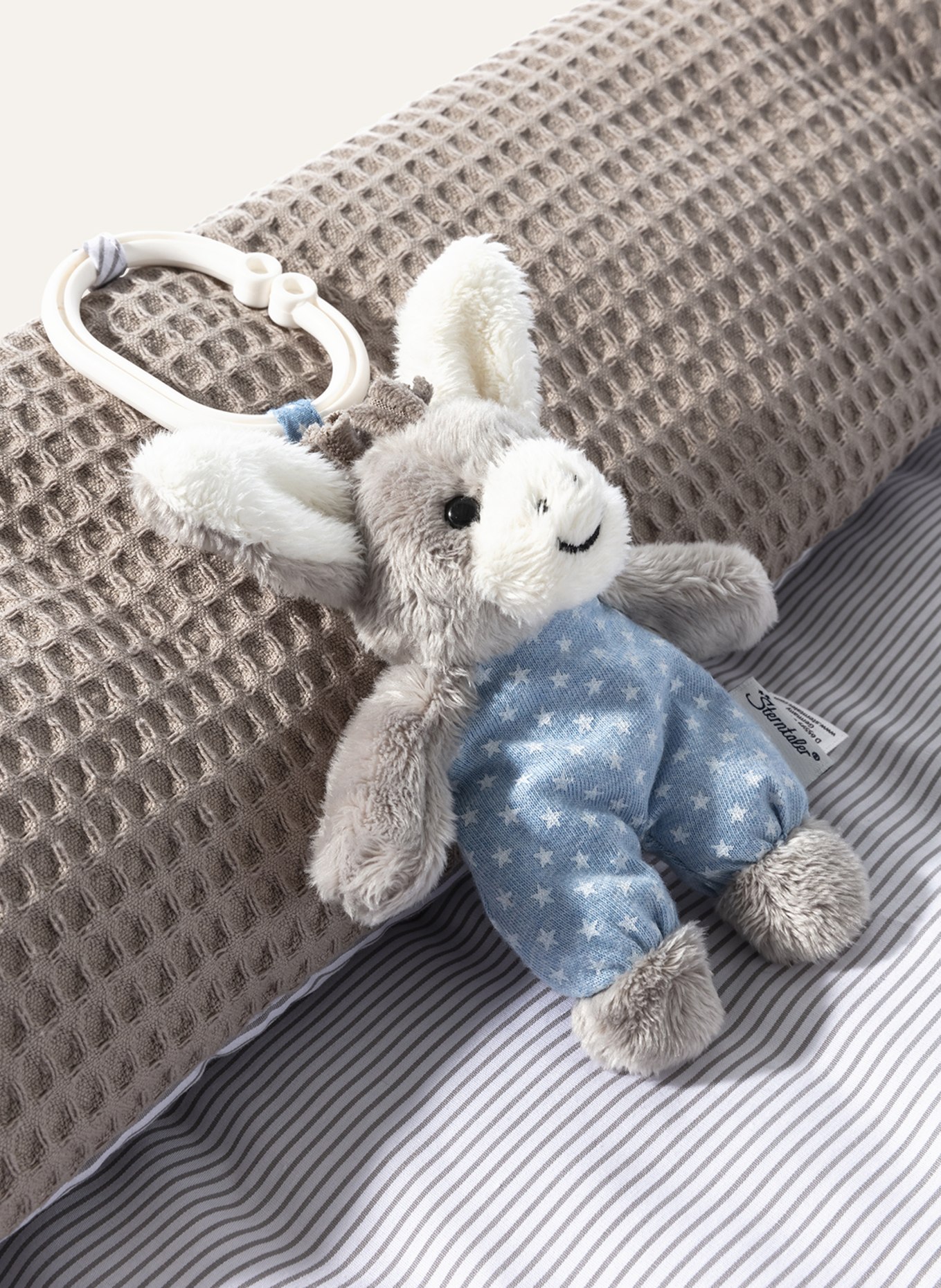 Sterntaler Babynest EMMI: GRAU