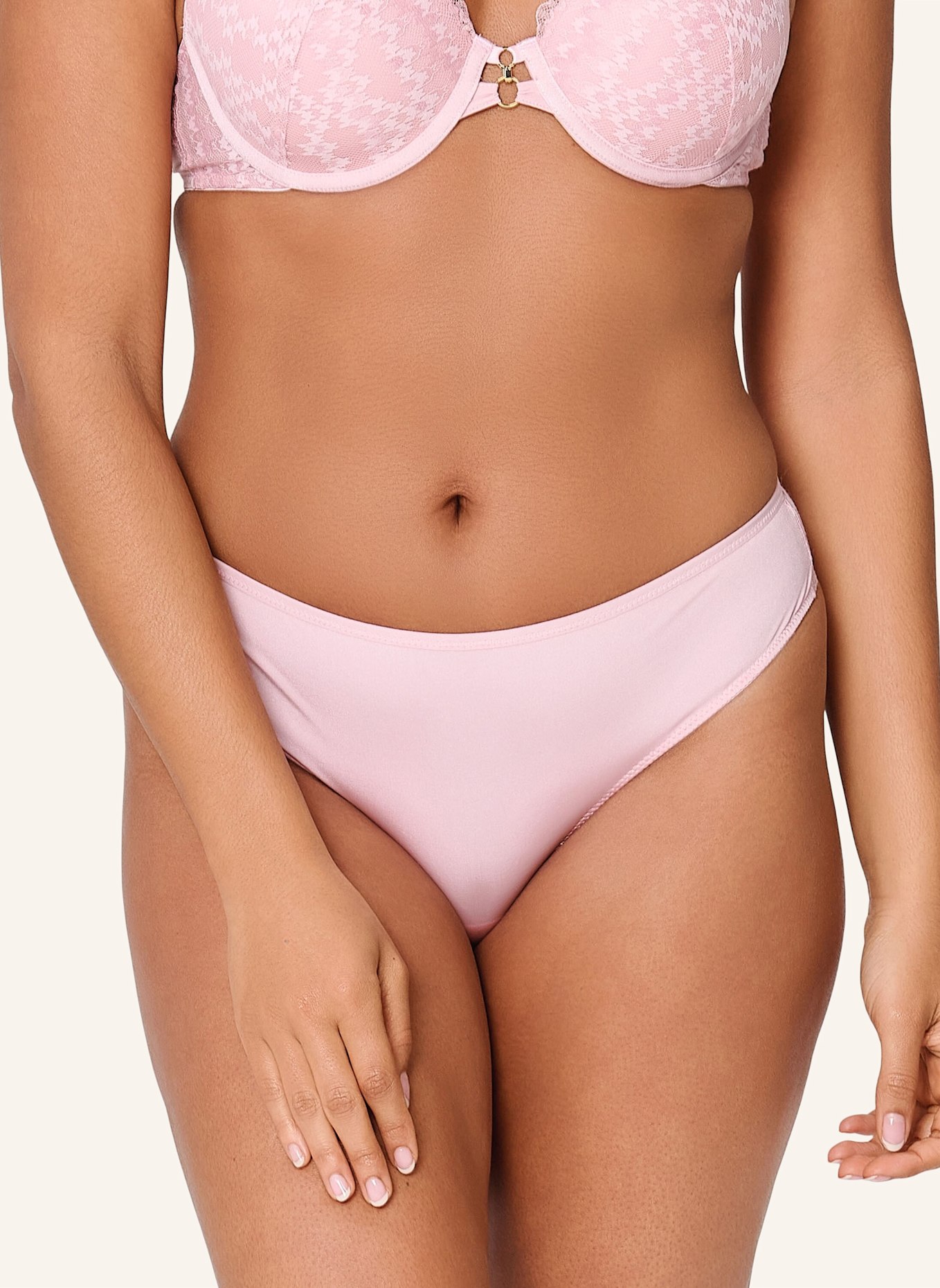 LINGADORE String: ROSA