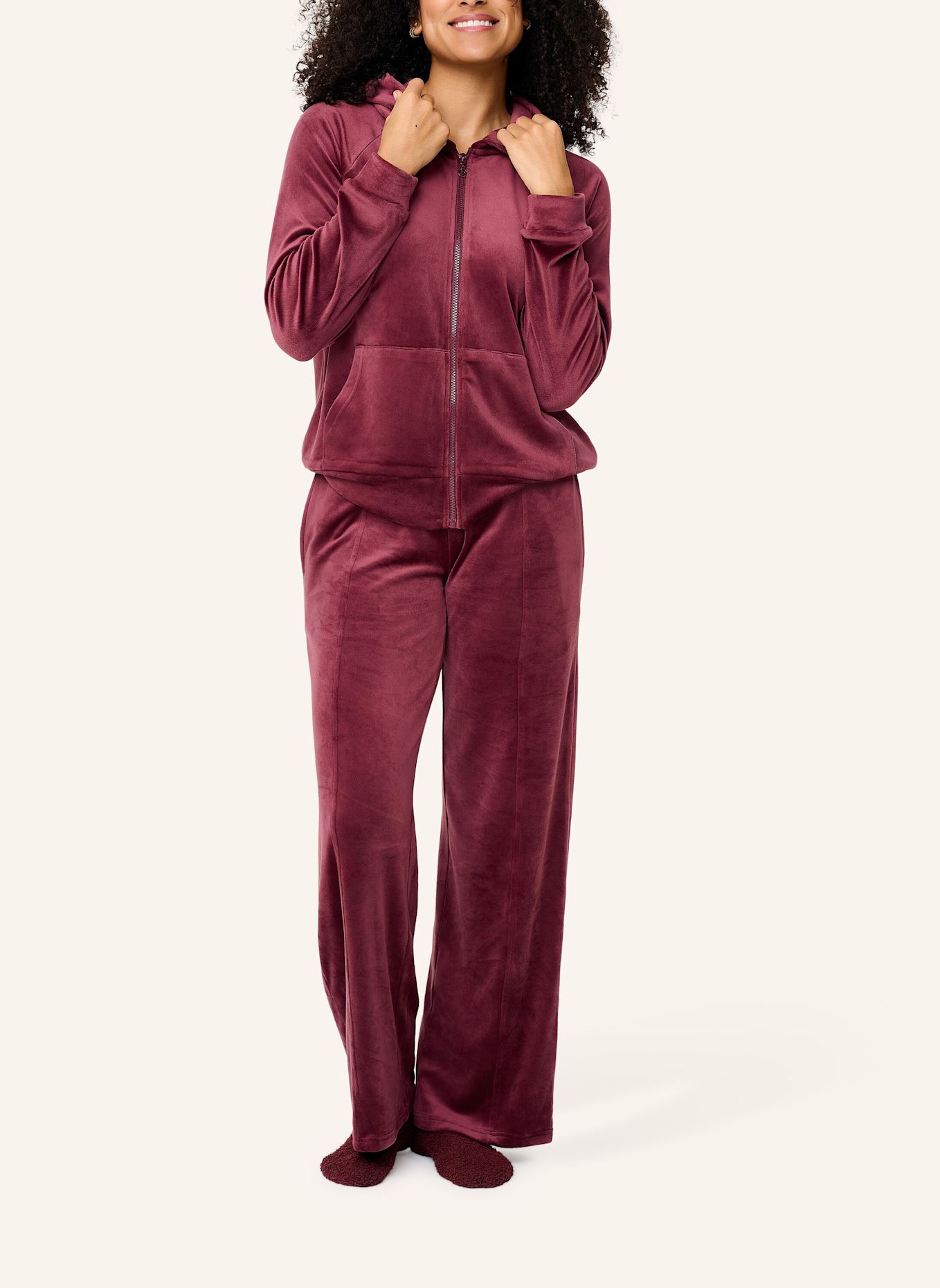 LINGADORE Velvet homewear Set: DUNKELROT