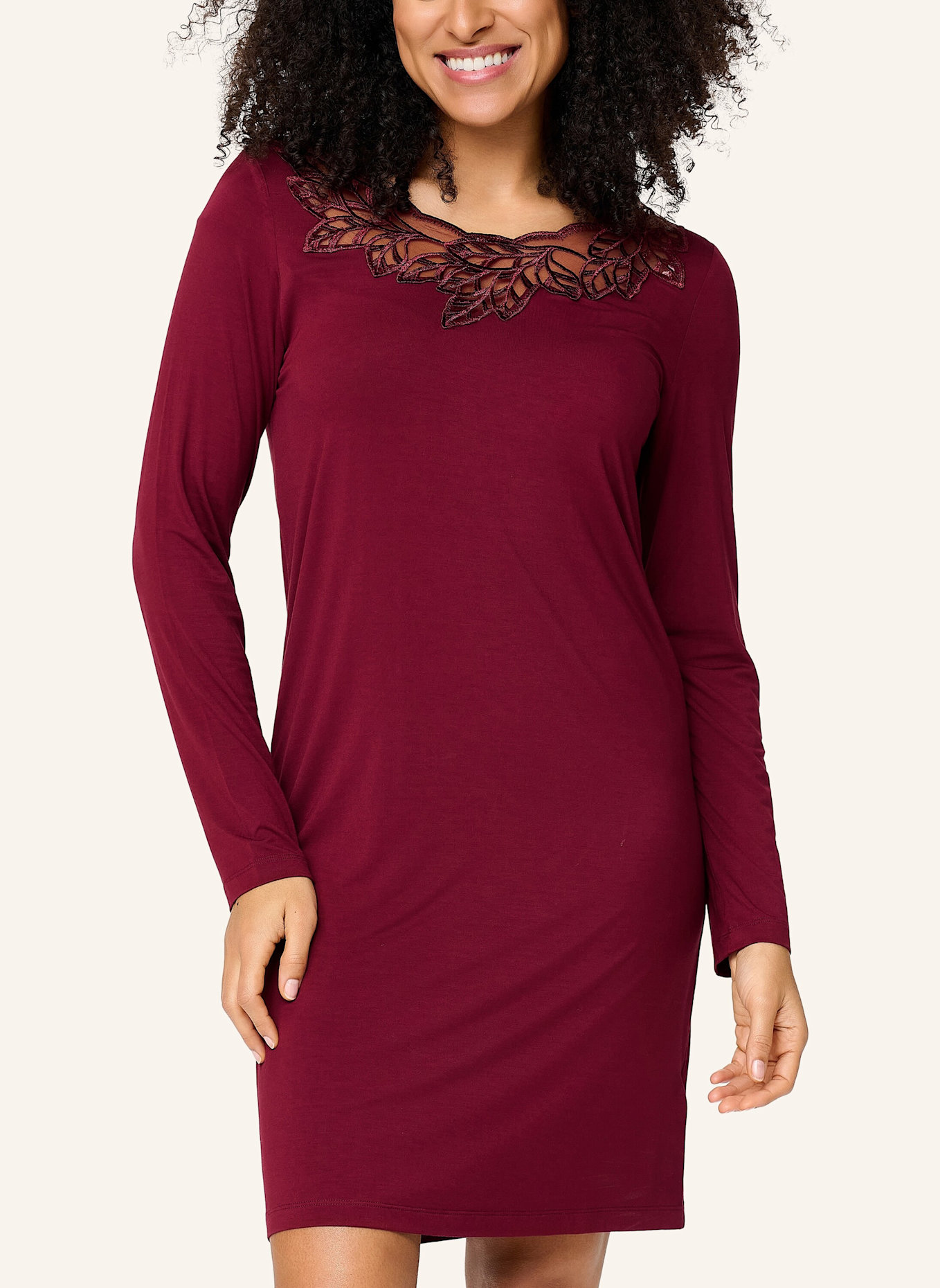 LINGADORE Kleid: DUNKELROT