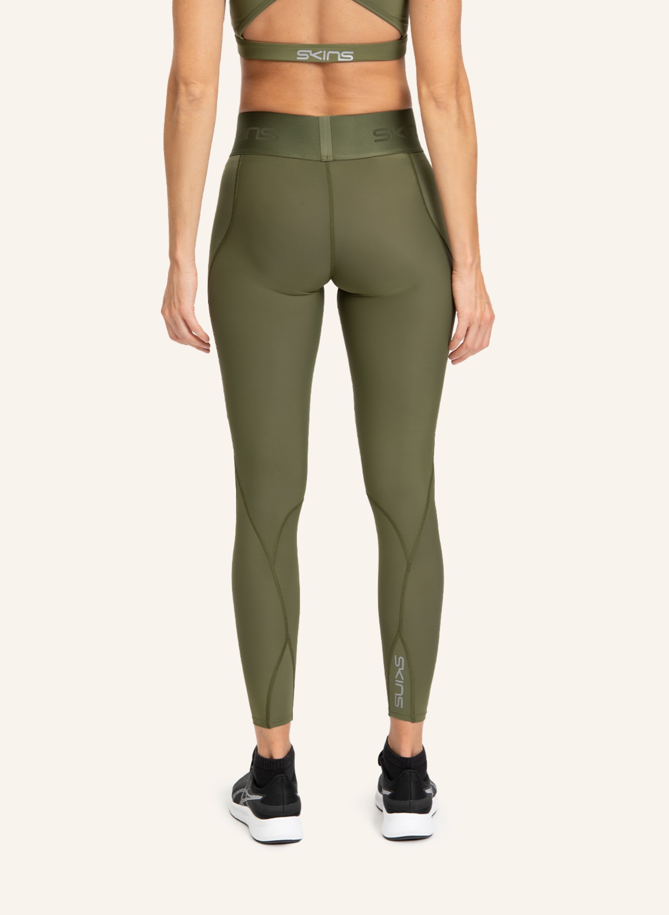 SKINS Kompressionshose S3 LONG TIGHTS, Farbe: KHAKI (Bild 2)