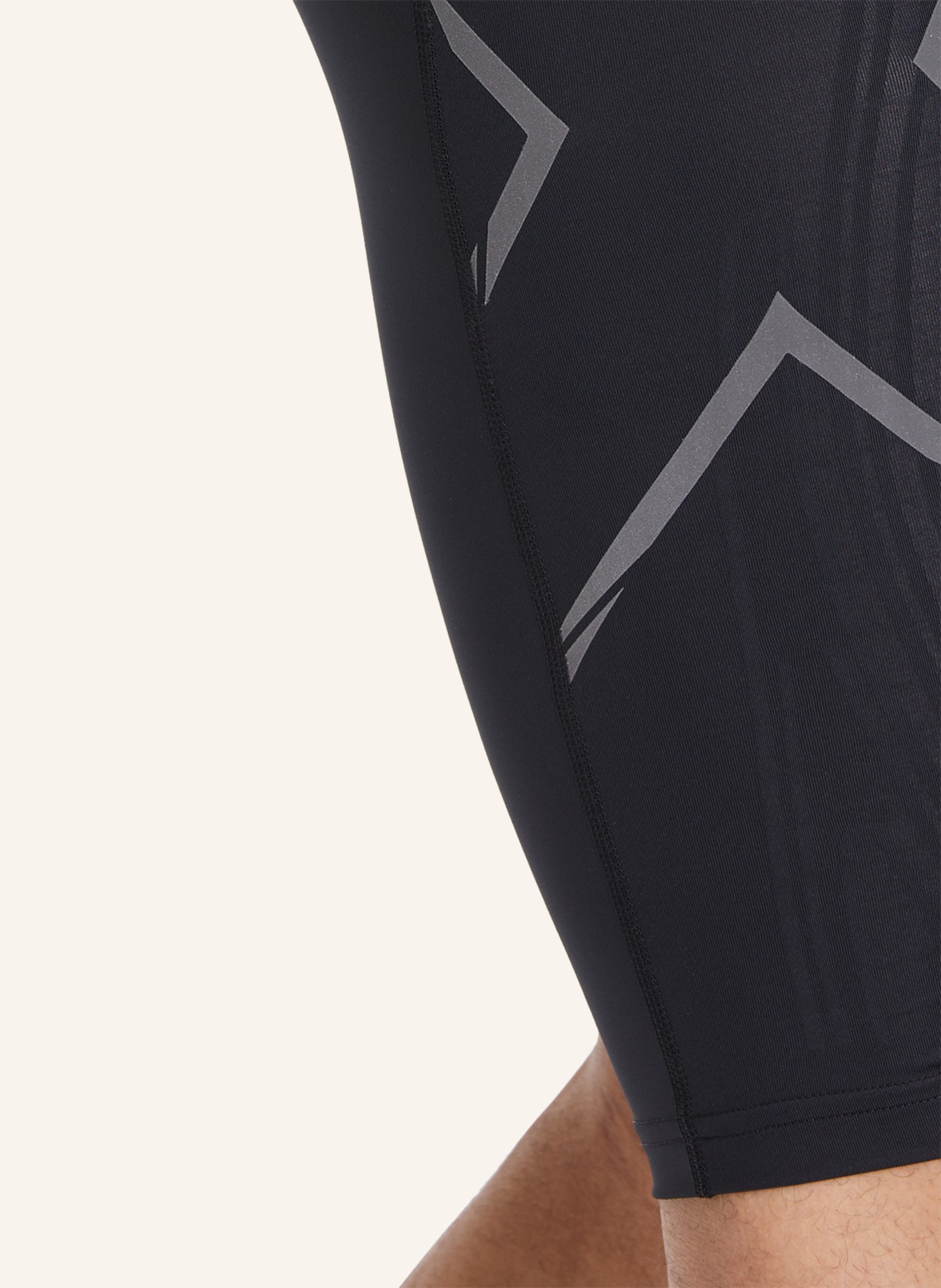 2XU Laufshorts LIGHT SPEED COMPRESSION (Bild 3)