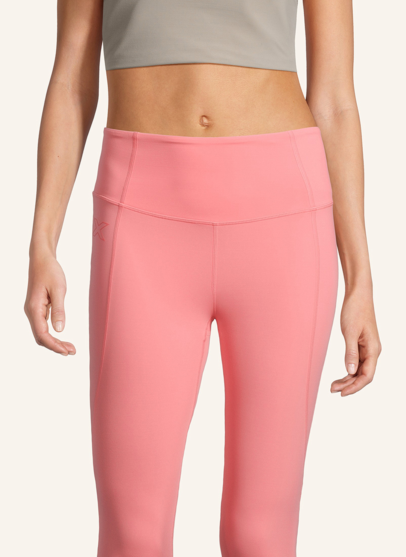 2XU 7/8 Tights FORM HI-RISE COMPRESSION 7/8 TIGHTS: PINK