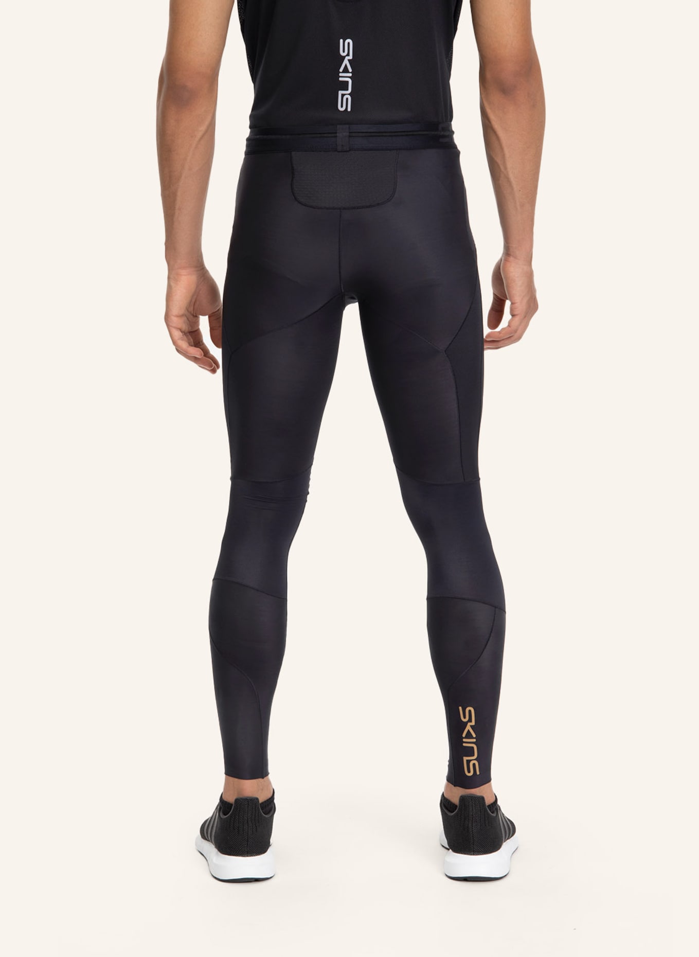 SKINS Kompressionshose S5 LONG TIGHTS: SCHWARZ