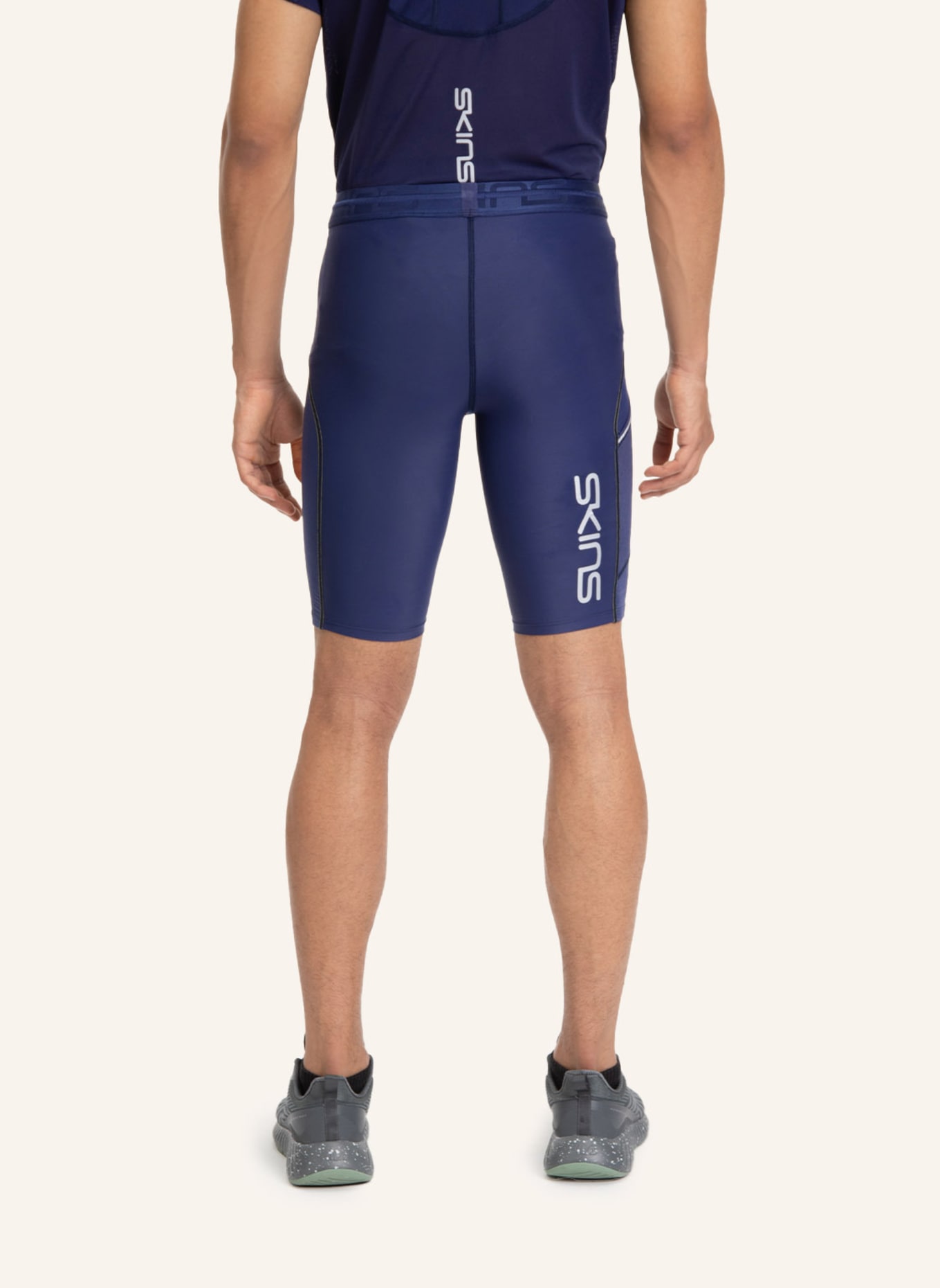 SKINS Kompressionshose S3 HALF TIGHTS: DUNKELBLAU