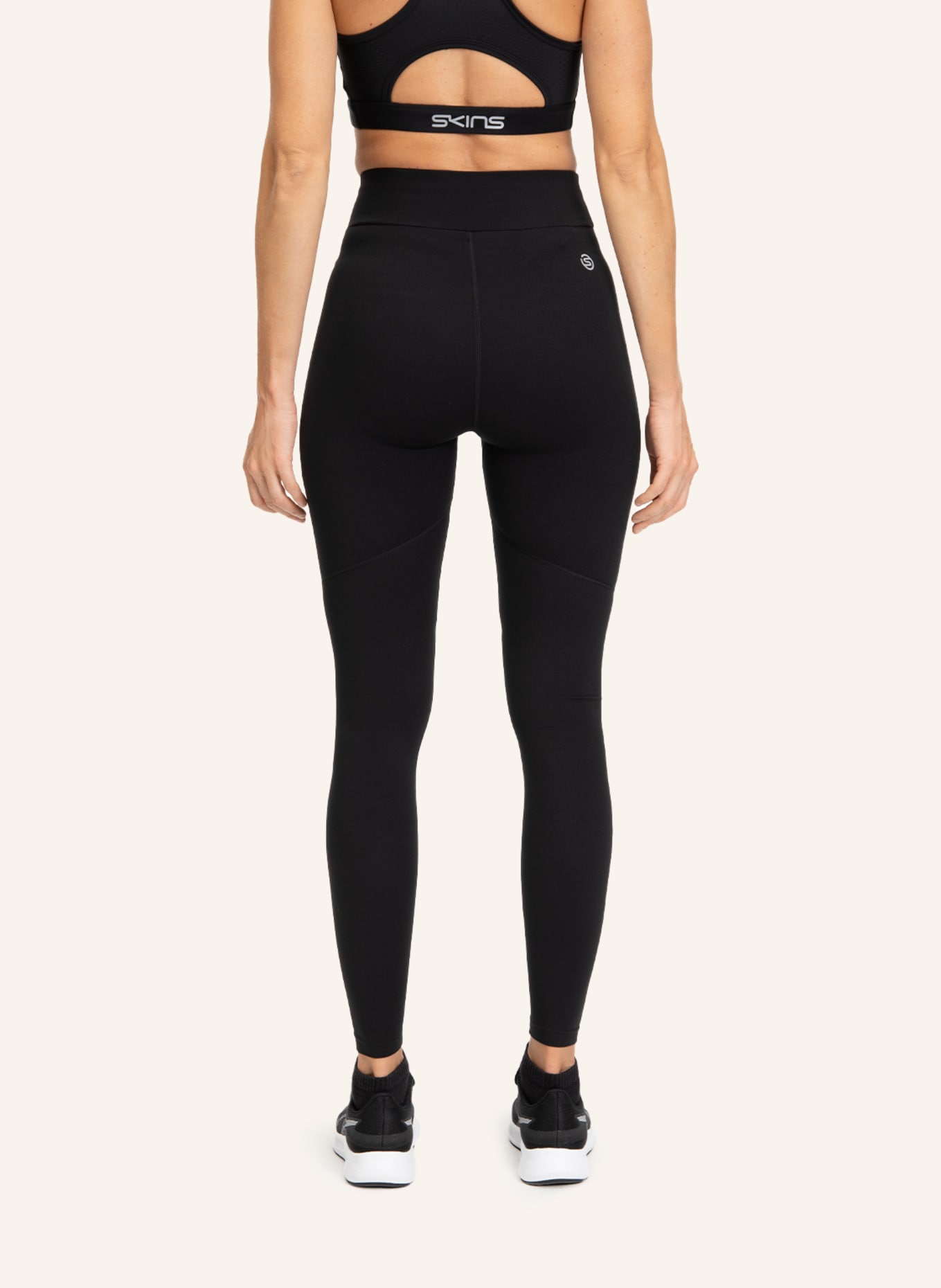SKINS Fitnesstights S3 SOFT: SCHWARZ
