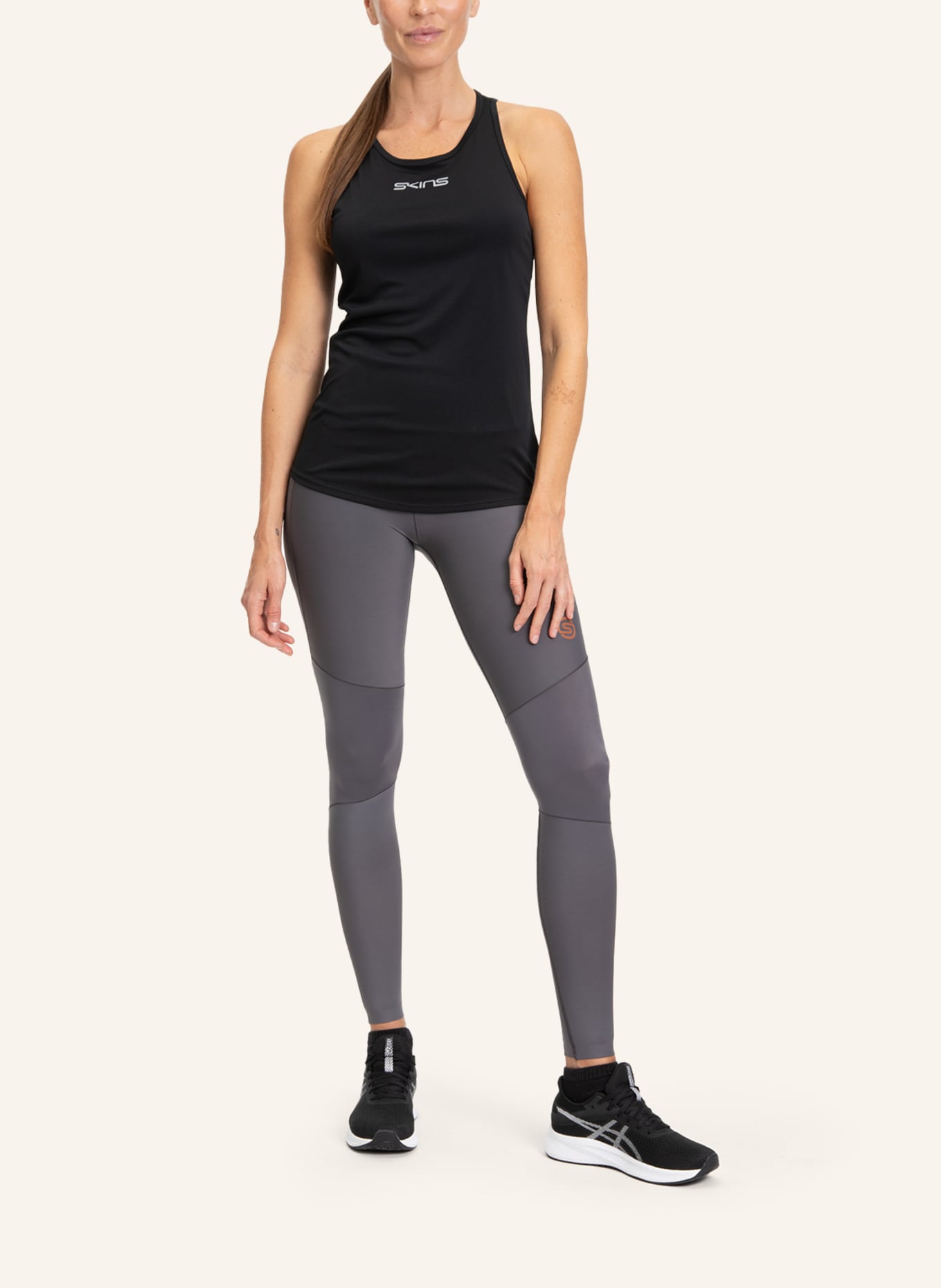 SKINS Trainingshose S5 SKYSCRAPER: GRAU