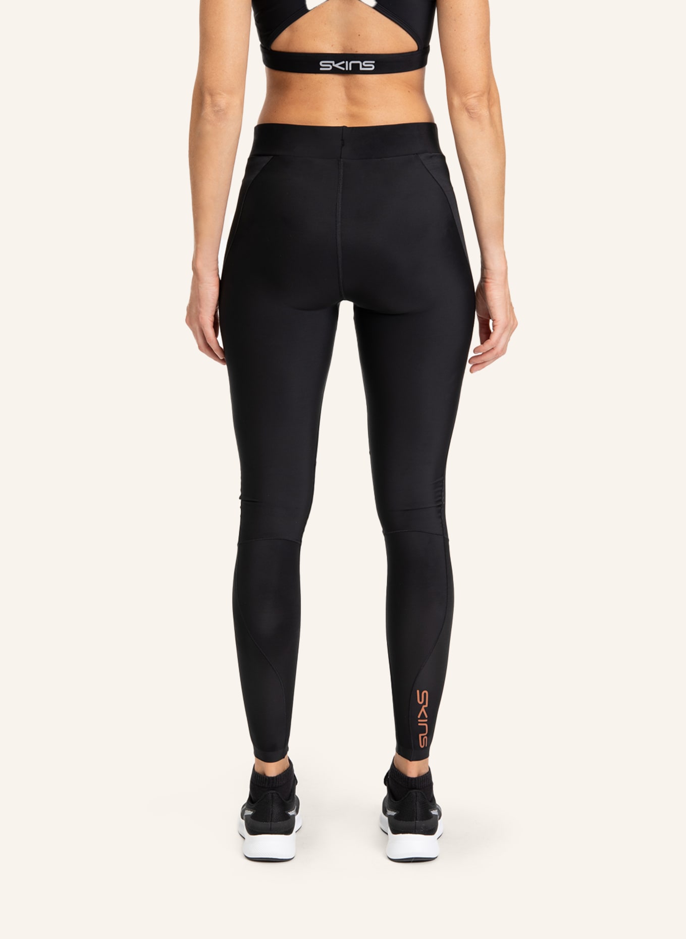 SKINS Kompressionshose S5 LONG TIGHTS: SCHWARZ