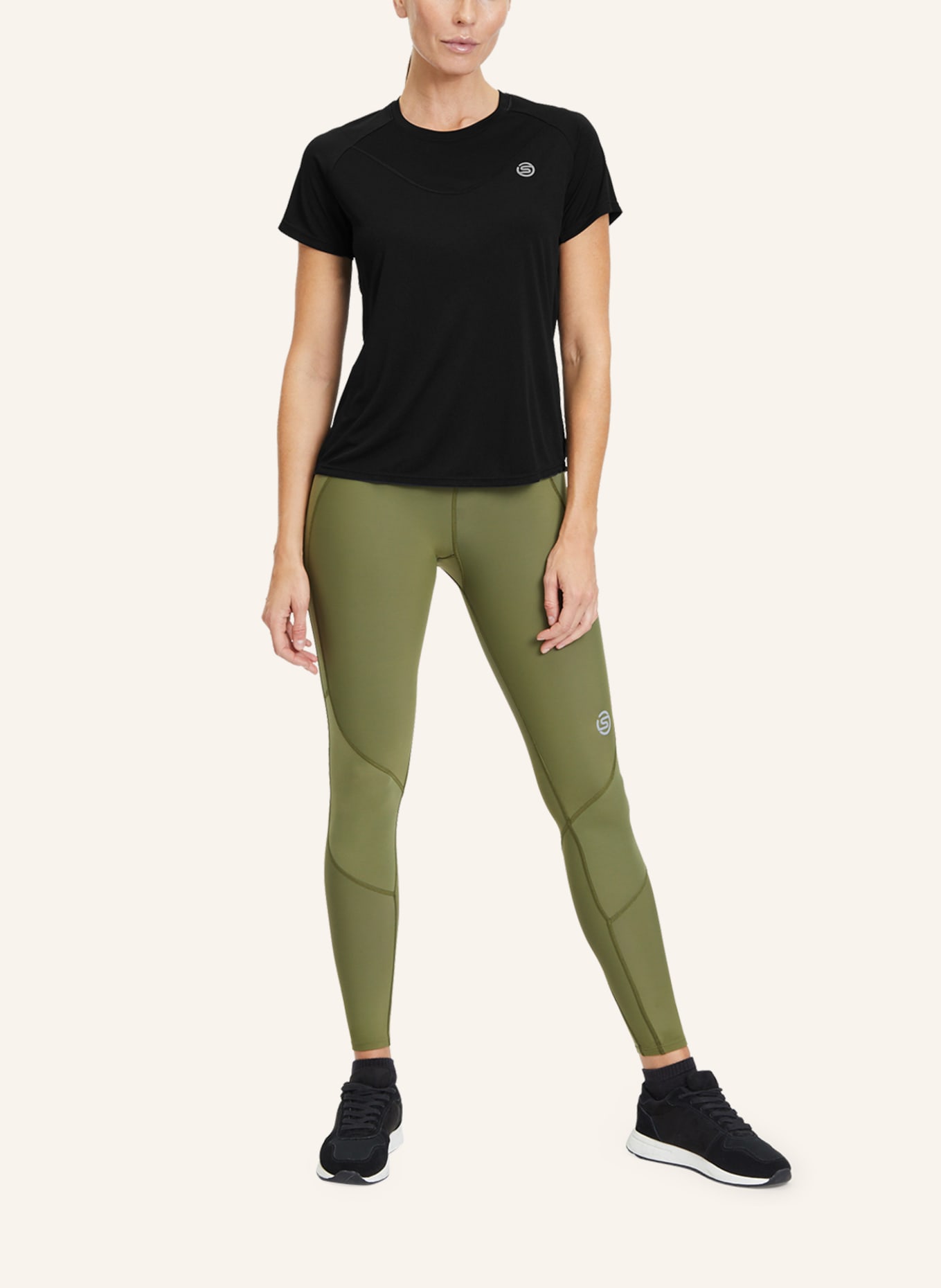 SKINS T-Shirt S3 SHORT SLEEVE TOP: SCHWARZ