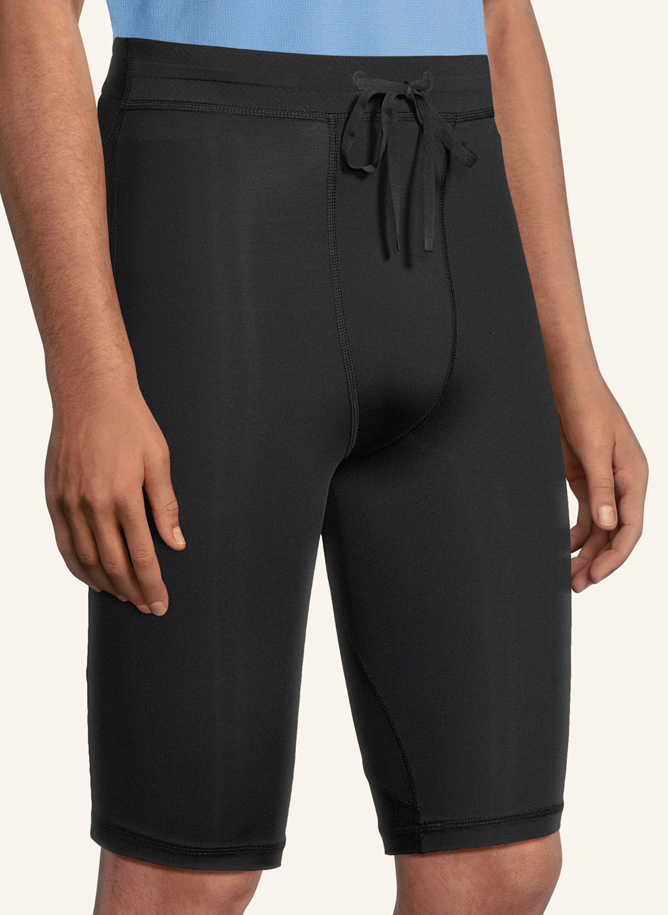 2XU Kompressionstight AERO MESH COMPRESSION SHORTS: SCHWARZ