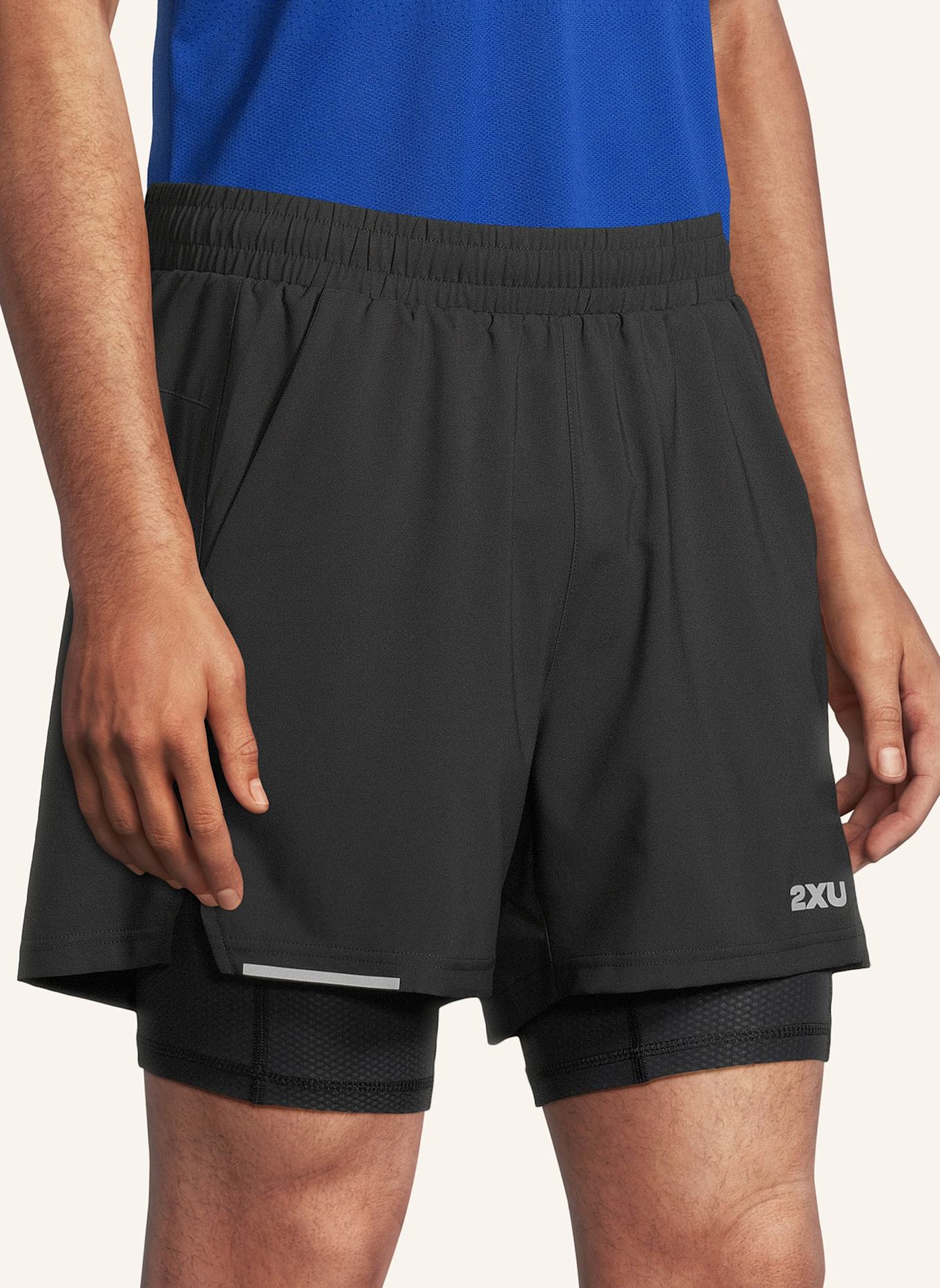 2XU Kompressionstight AERO MESH 2-IN-1 SHORT: SCHWARZ