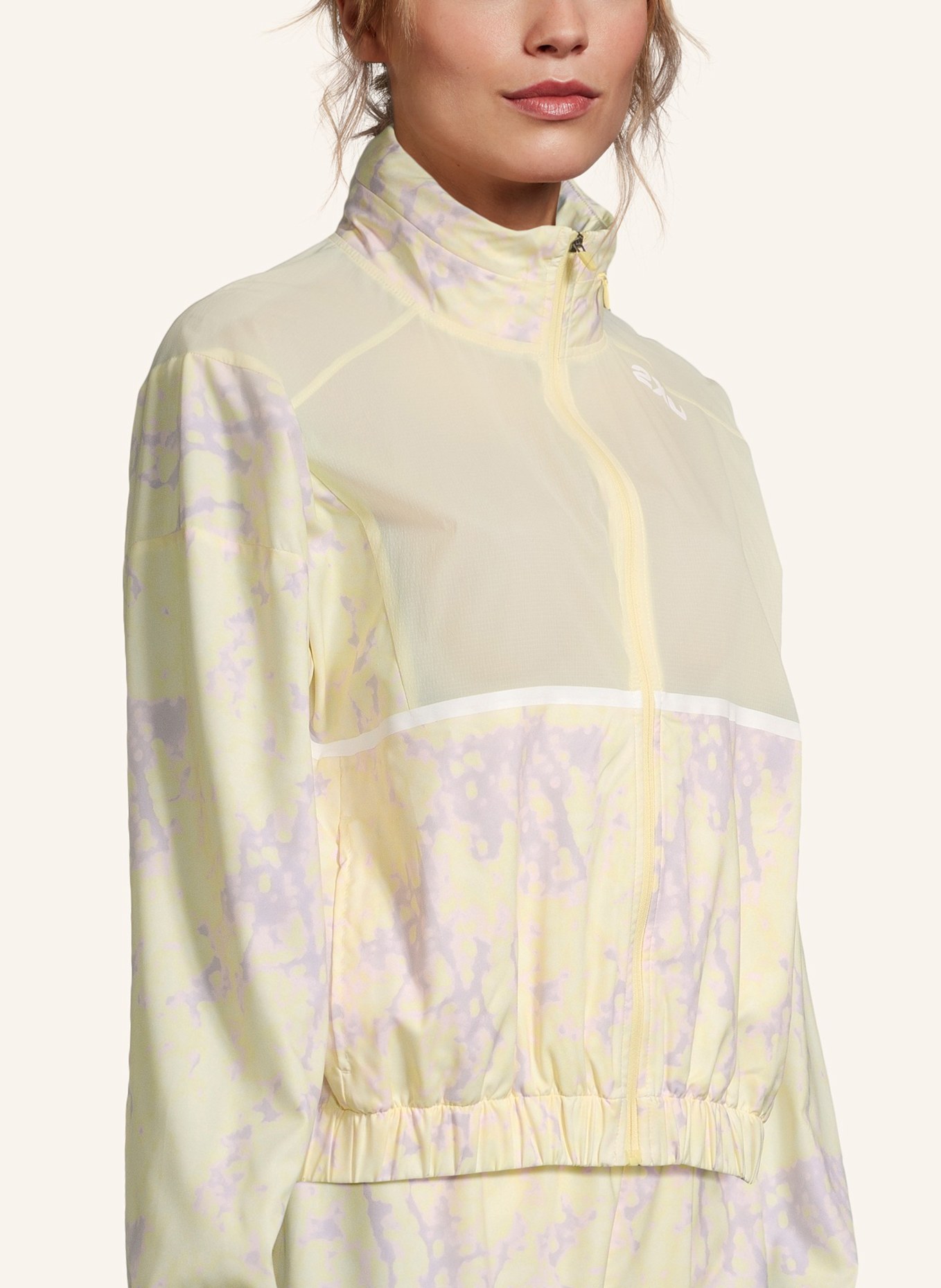 2XU Laufjacke AERO SHEER WINDBREAKER: GELB