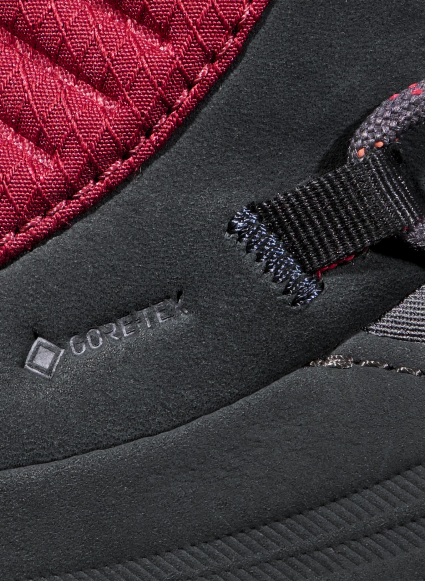 MAMMUT Nova IV Mid GTX Women: SCHWARZ