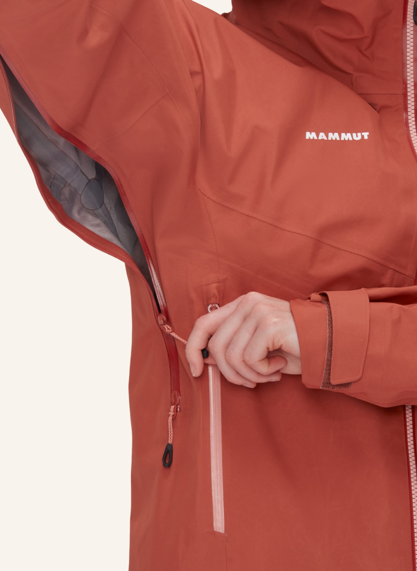 MAMMUT Crater IV HS Hooded Jacket Women: ROT