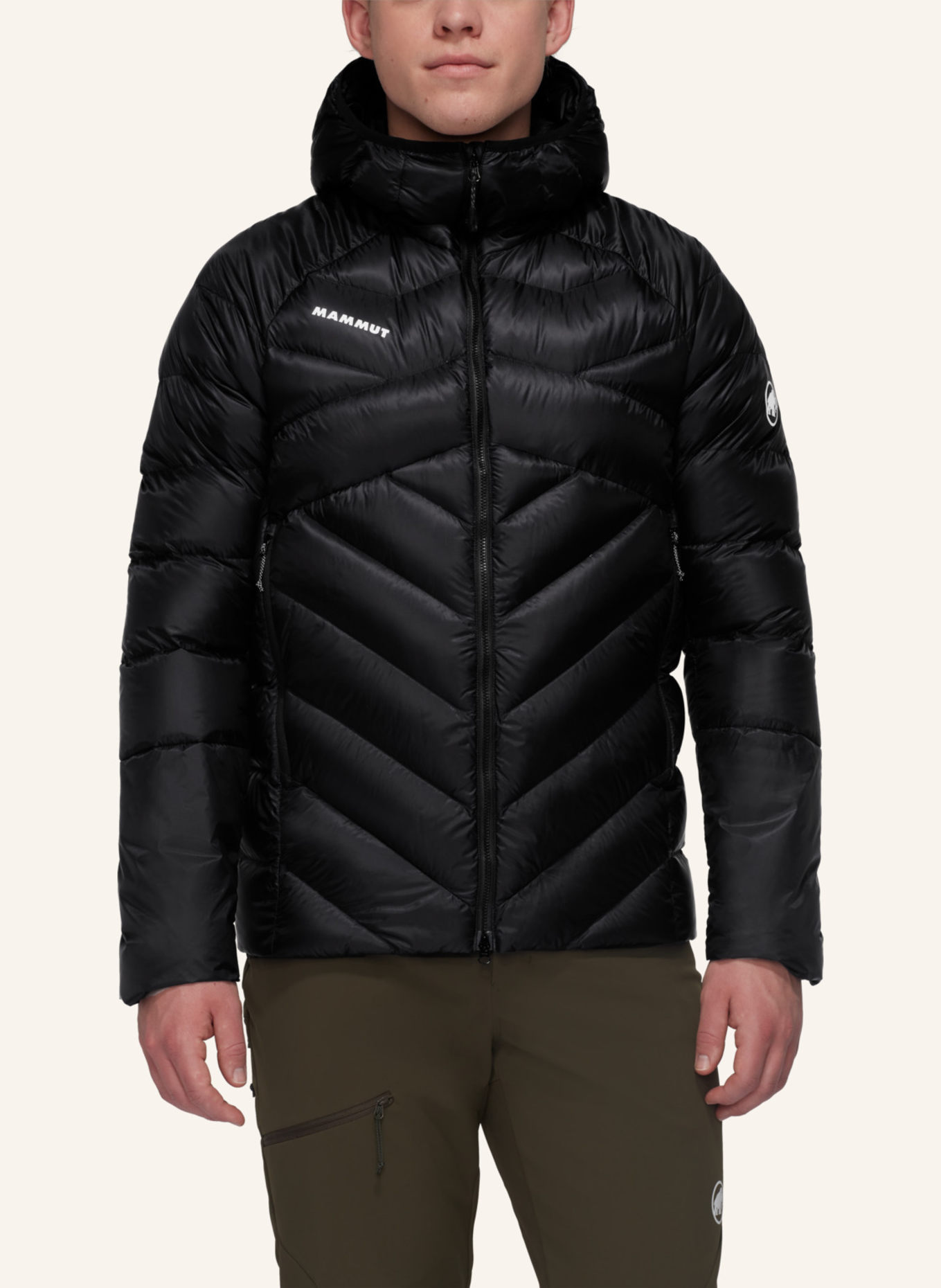 MAMMUT Daunenjacke TAISS  mit Kapuze: SCHWARZ