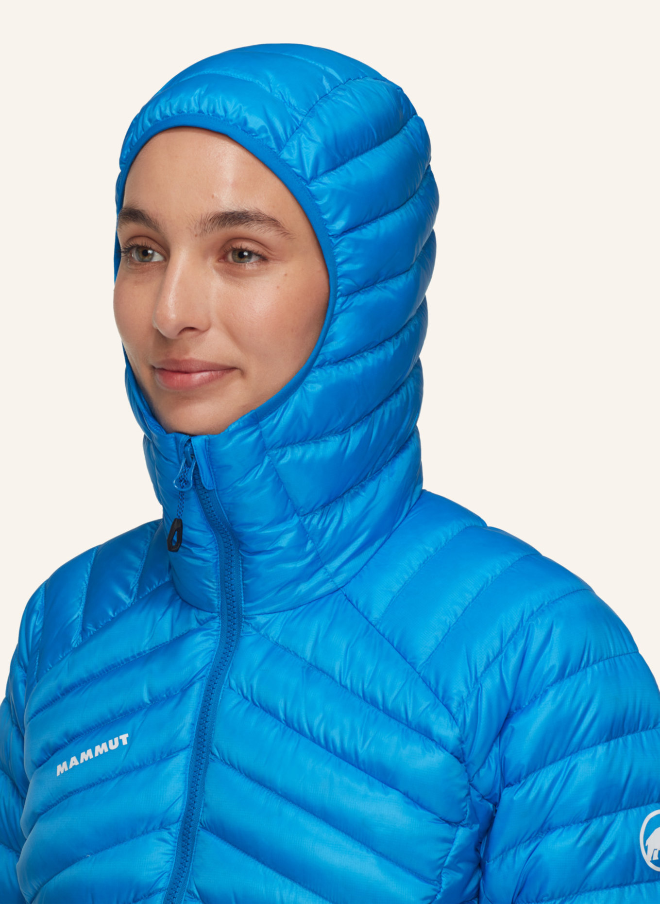 MAMMUT Daunenjacke BROAD PEAK mit Kapuze: BLAU