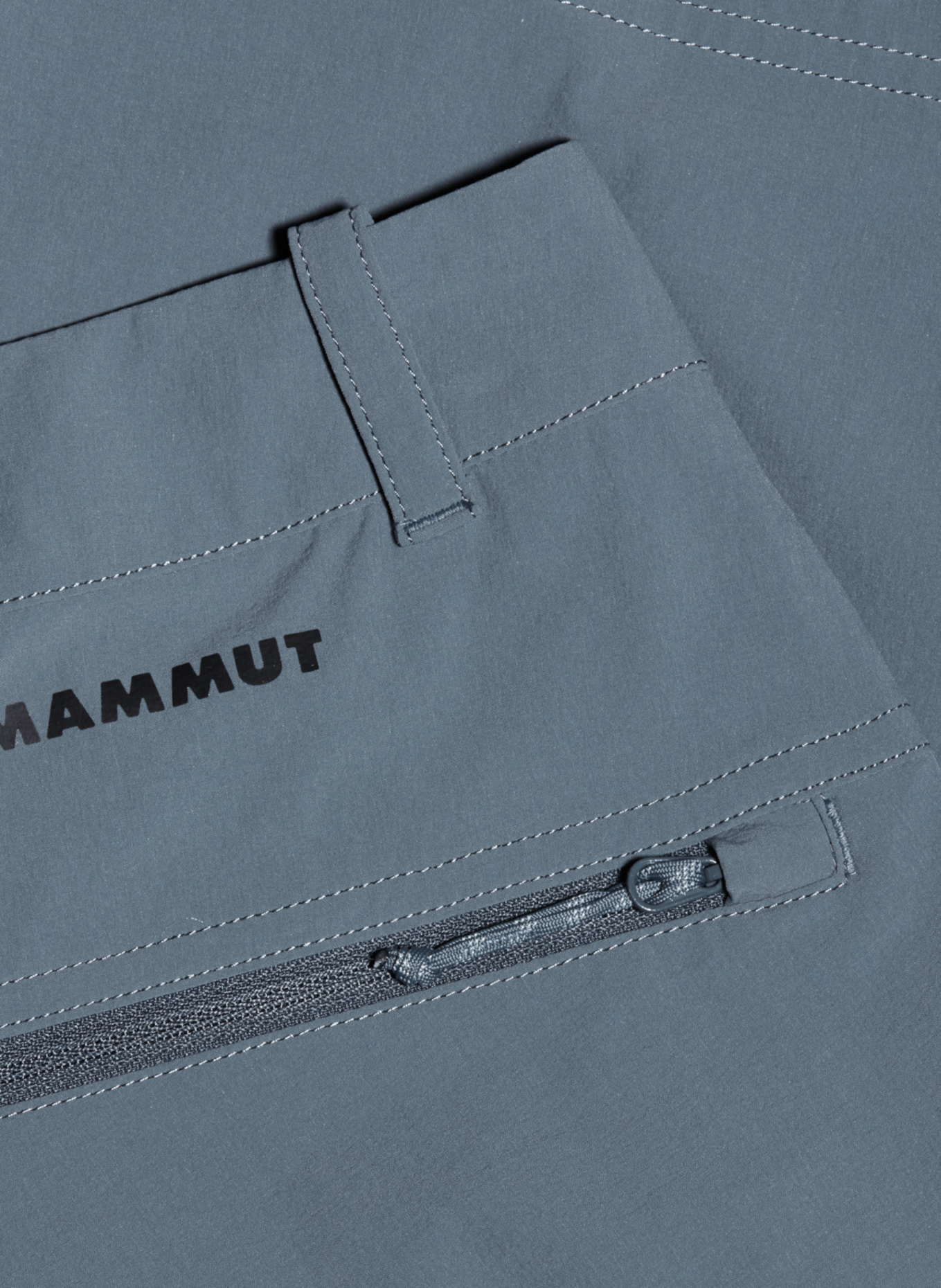 MAMMUT Mammut Hiking V Shorts Women: GRAU