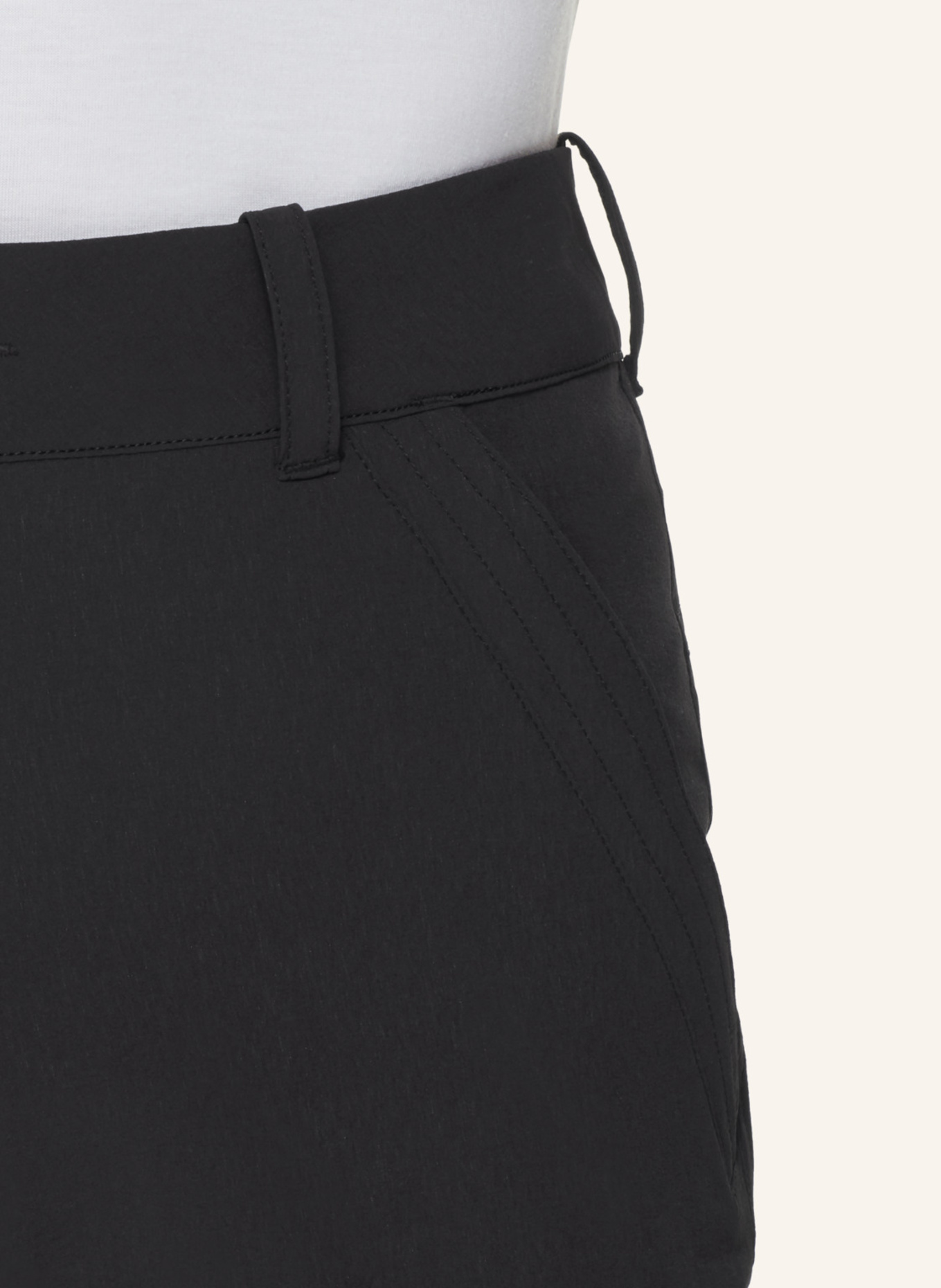 MAMMUT Mammut Hiking V Shorts Men: SCHWARZ