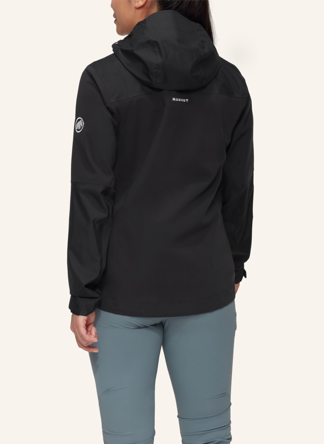 MAMMUT Hardshelljacke DUCAN GUIDE HS mit Kapuze: SCHWARZ