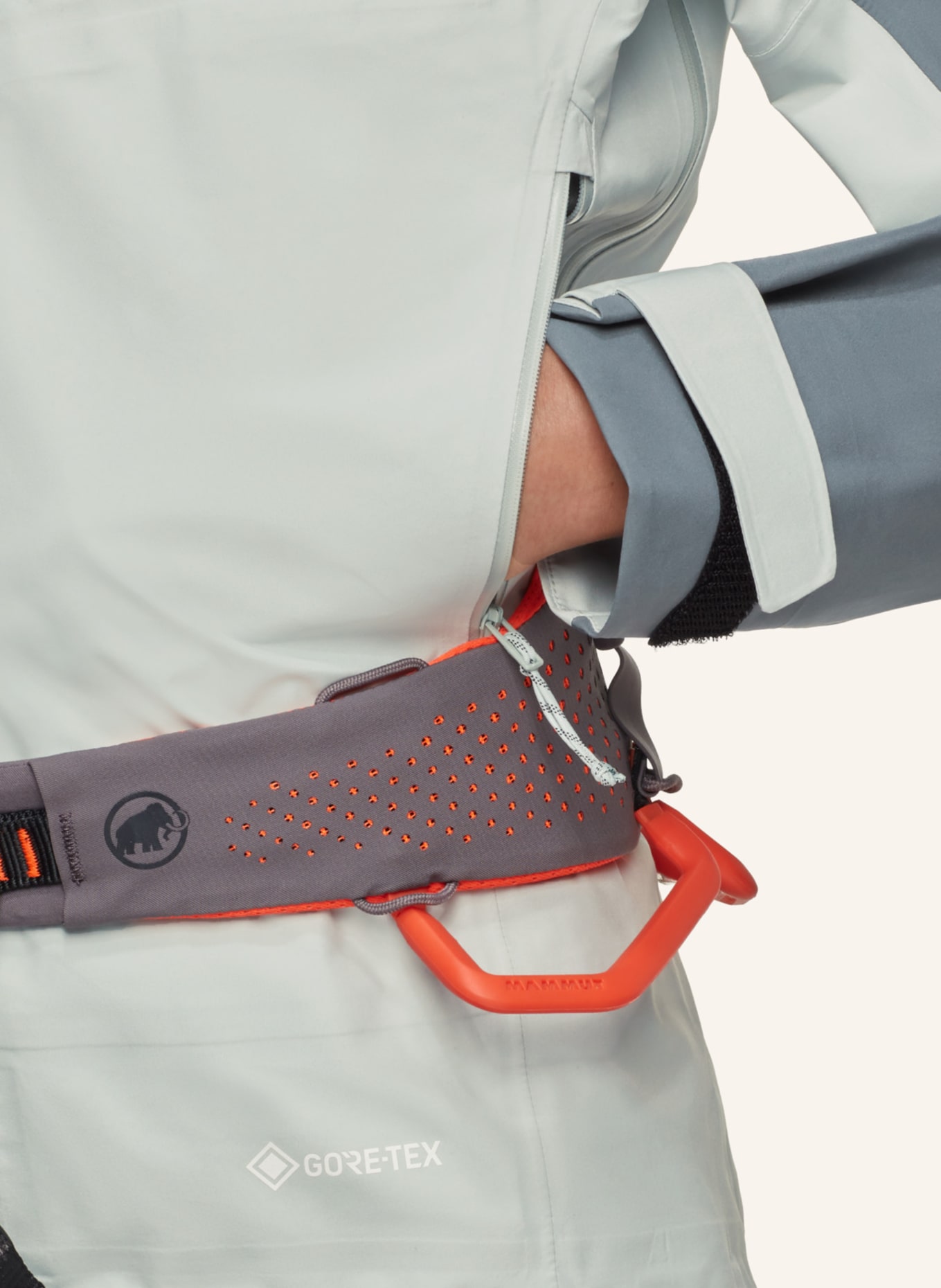 MAMMUT Crater IV HS Hooded Jacket Women: GELB