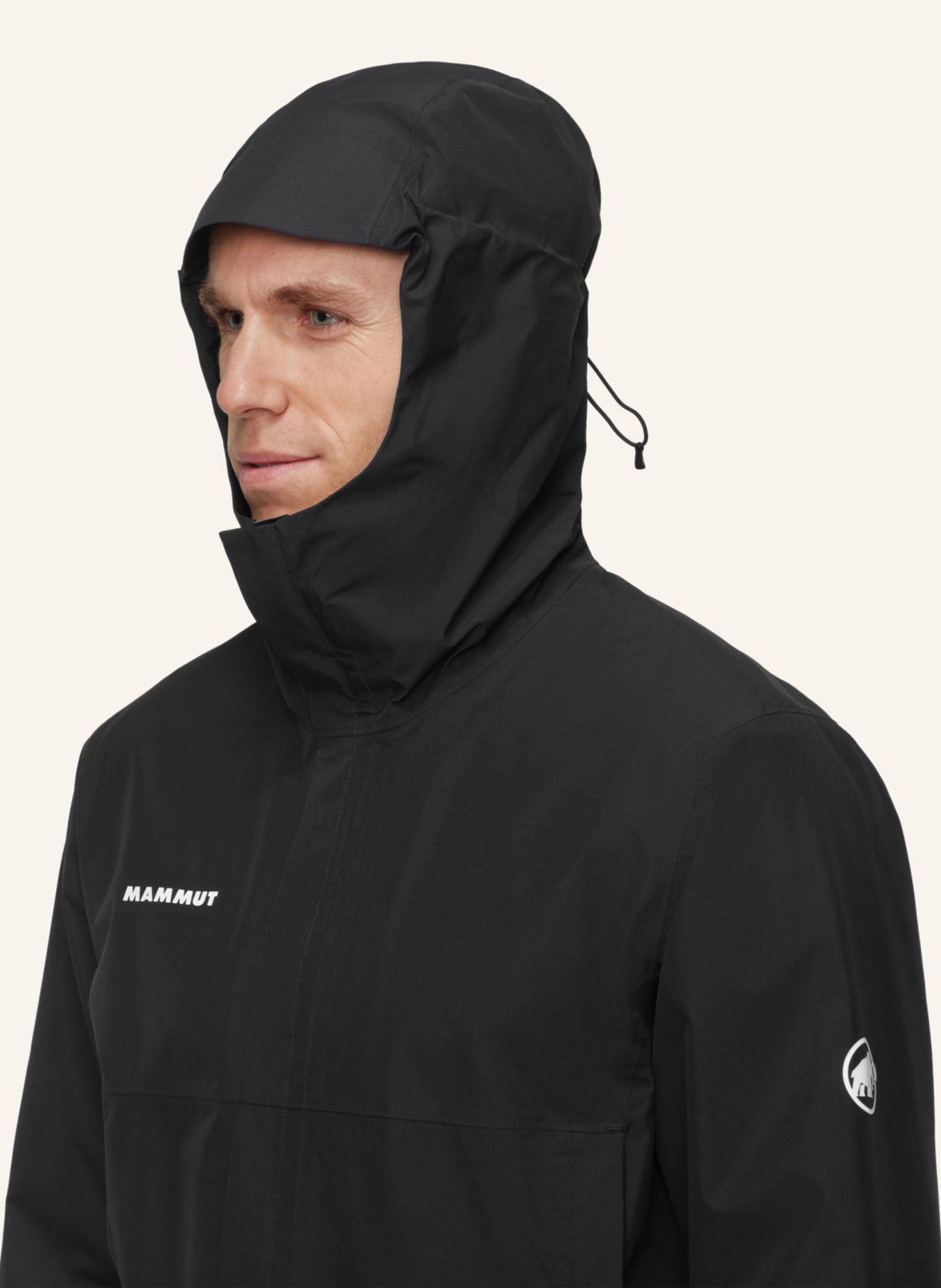 MAMMUT Funktionsjacke TRELINE LIGHT HS HOODED: SCHWARZ