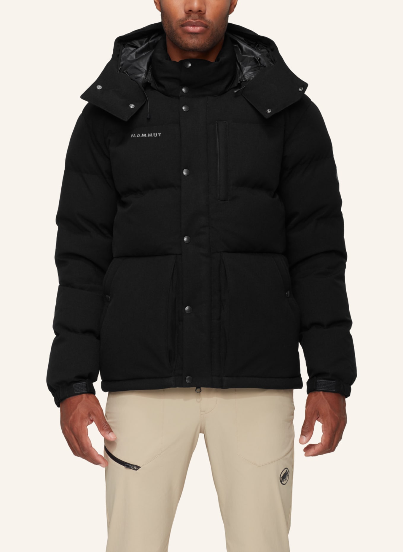 MAMMUT Daunenjacke ROSEG 2.0 IN mit abnehmbarer Kapuze: SCHWARZ