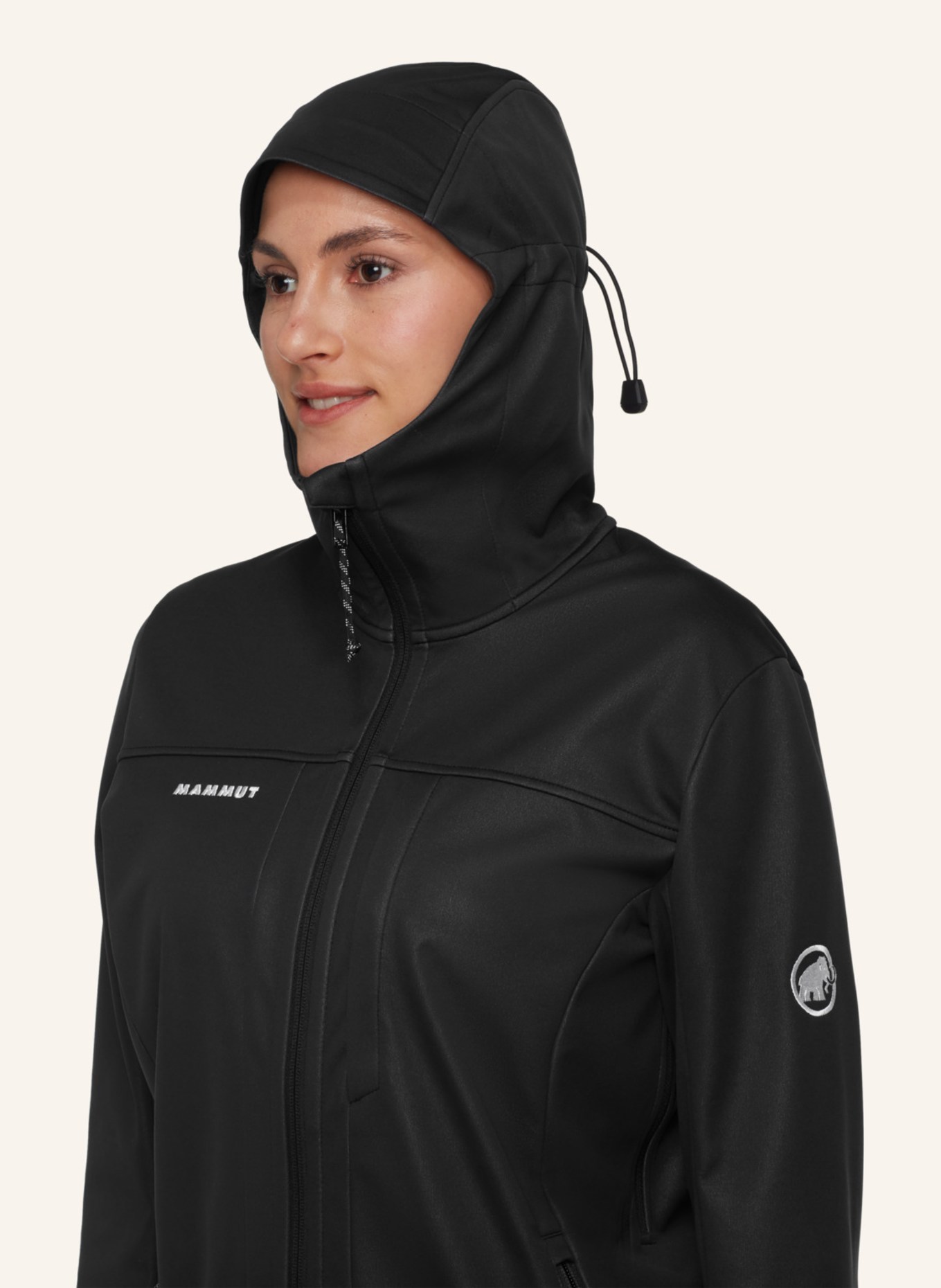 MAMMUT Softshell-Jacke ULTIMATE VIII SO HOODED: SCHWARZ