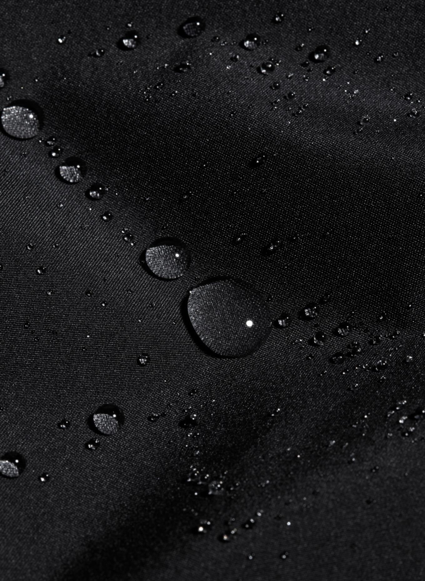 MAMMUT Winterparka TREELINE HS THERMO mit Kapuze: SCHWARZ