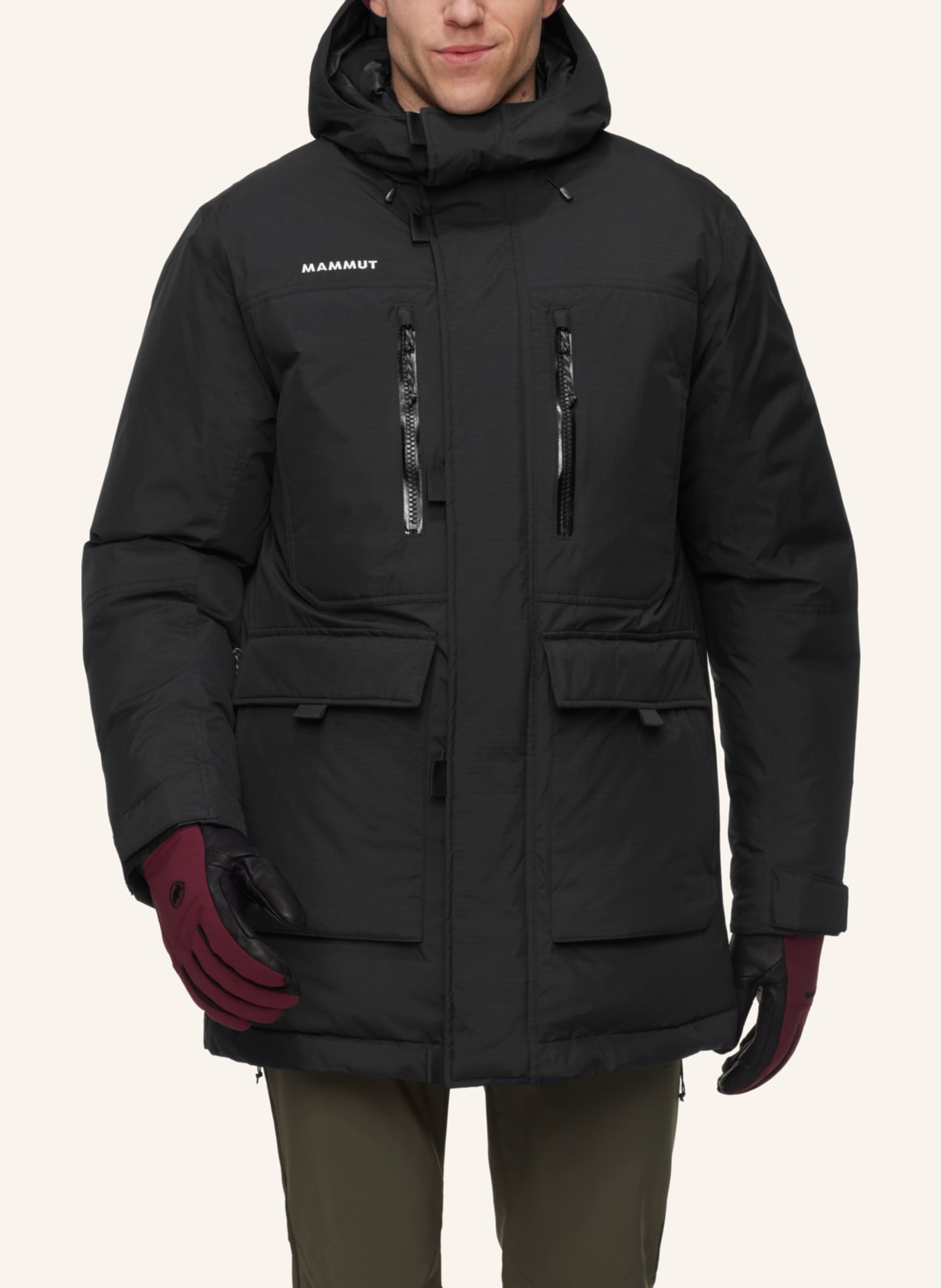 MAMMUT Daunenjacke ARCTIC IN mit Kapuze: SCHWARZ