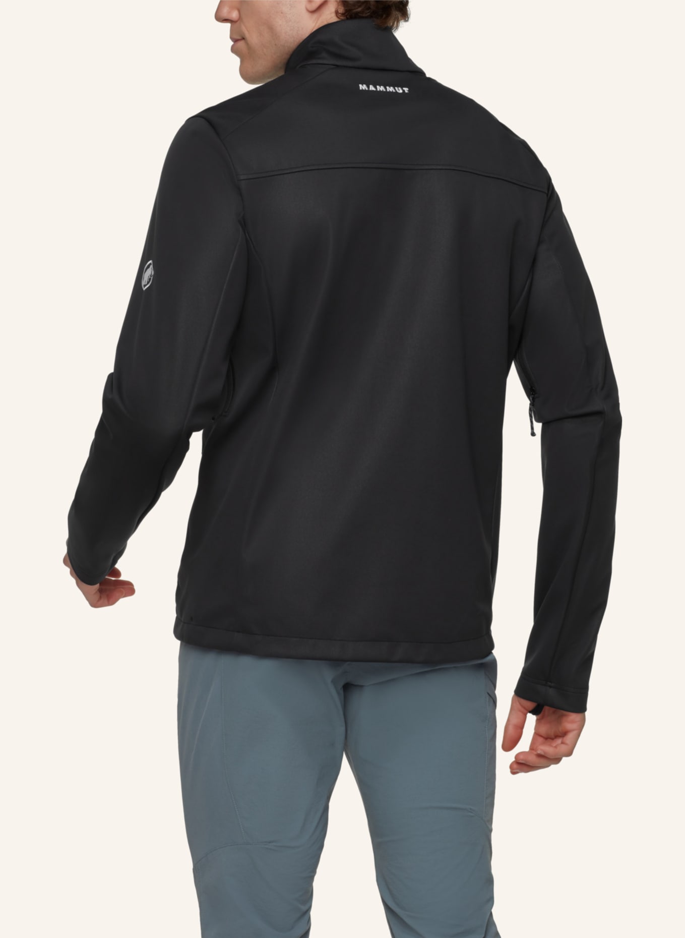 MAMMUT Ultimate VIII SO Jacket Men: SCHWARZ