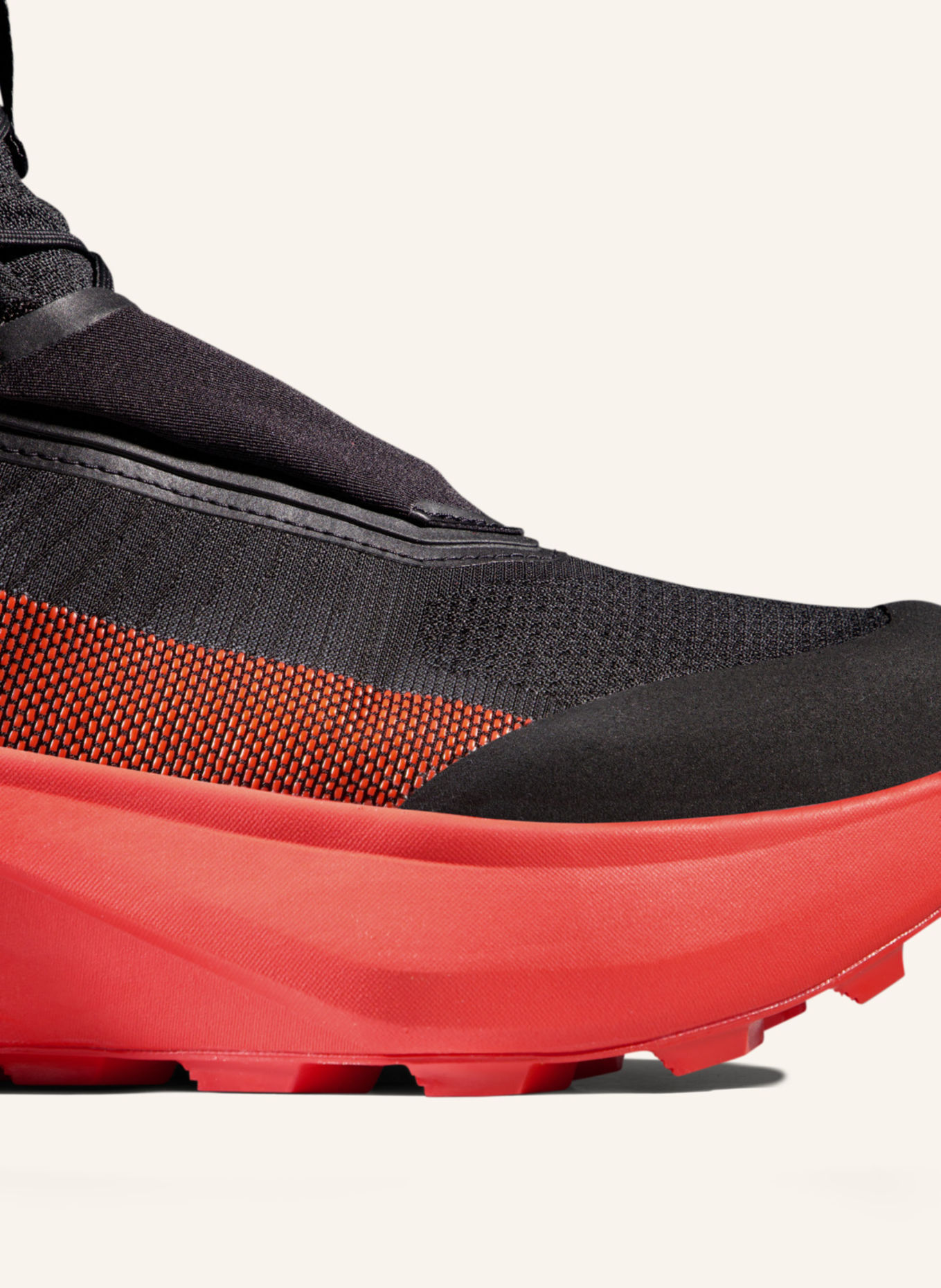 MAMMUT Aenergy Ultra Mid GTX Women: SCHWARZ