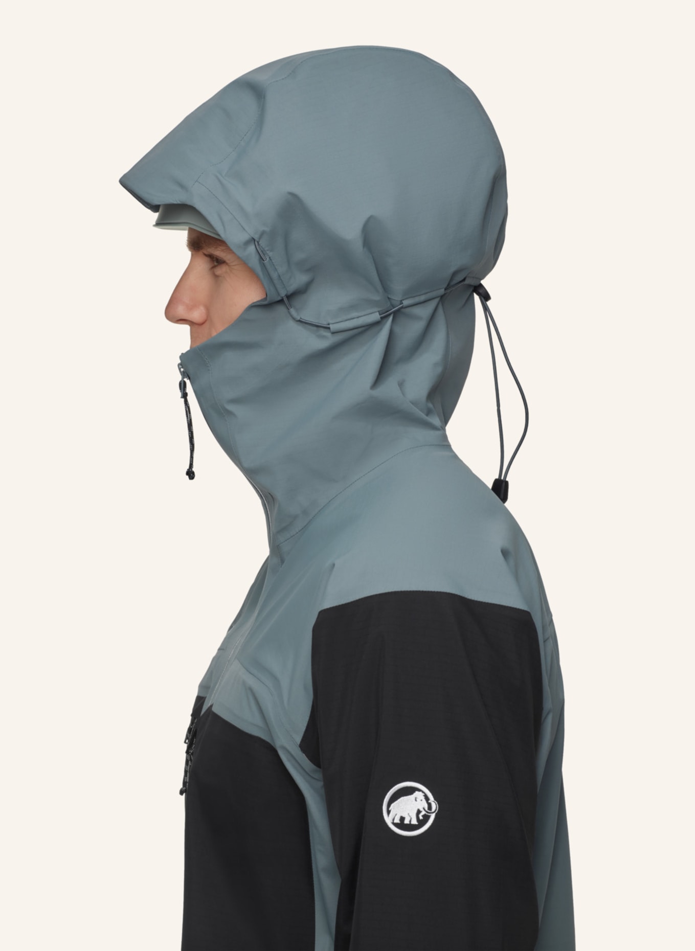 MAMMUT Taiss HS Hooded Jacket Men: SCHWARZ